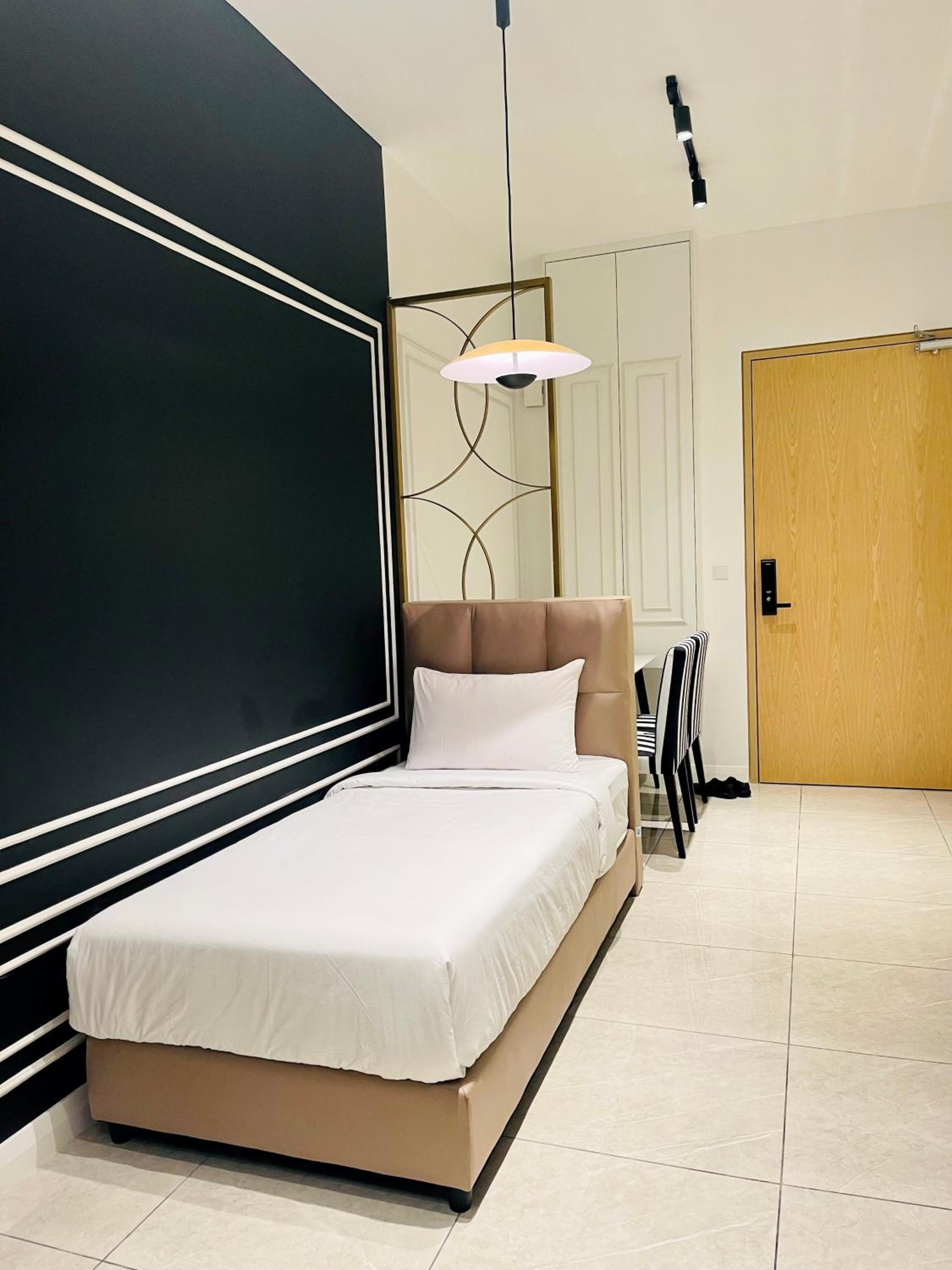 Axon Residence by Western Suites
