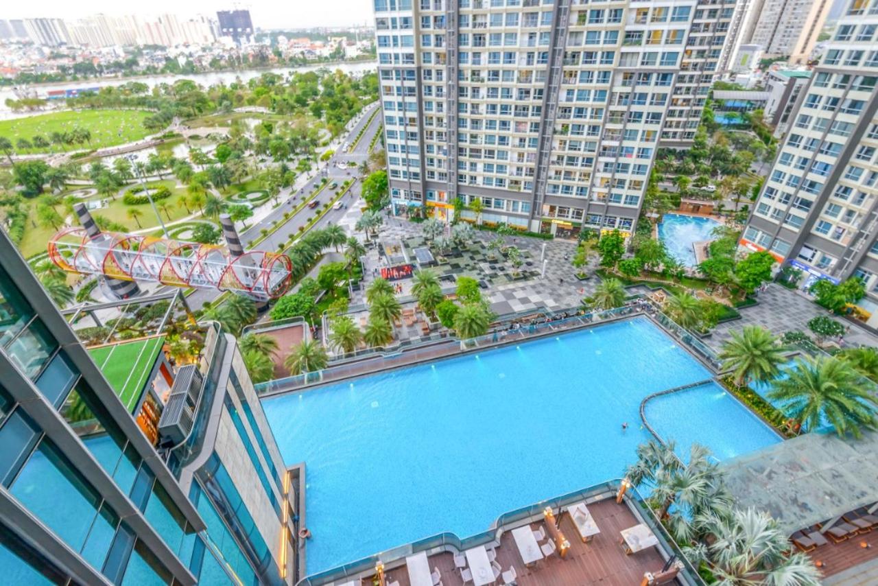 Renovation Landmark 81 since August 2024