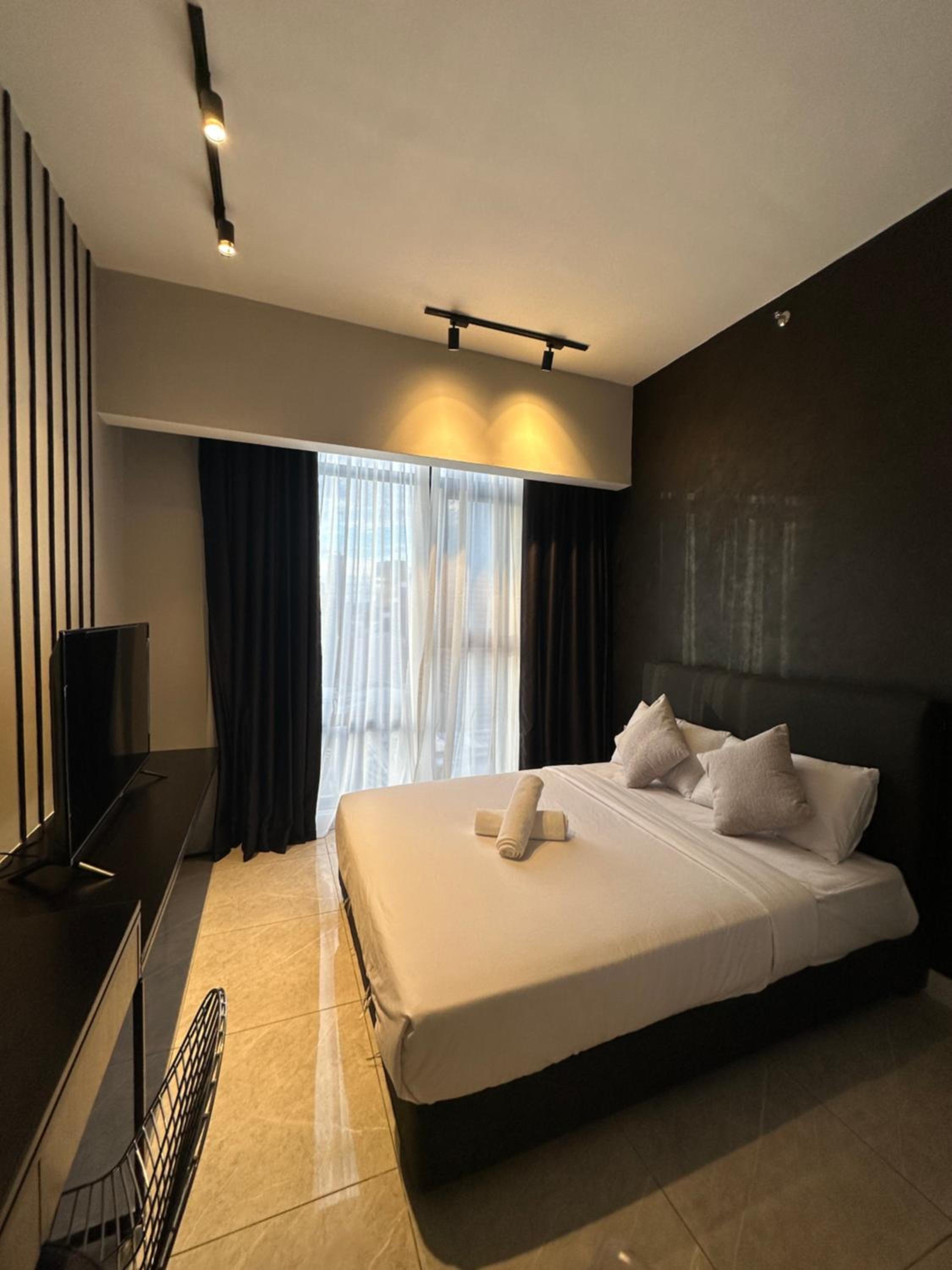Axon Residence by Western Suites