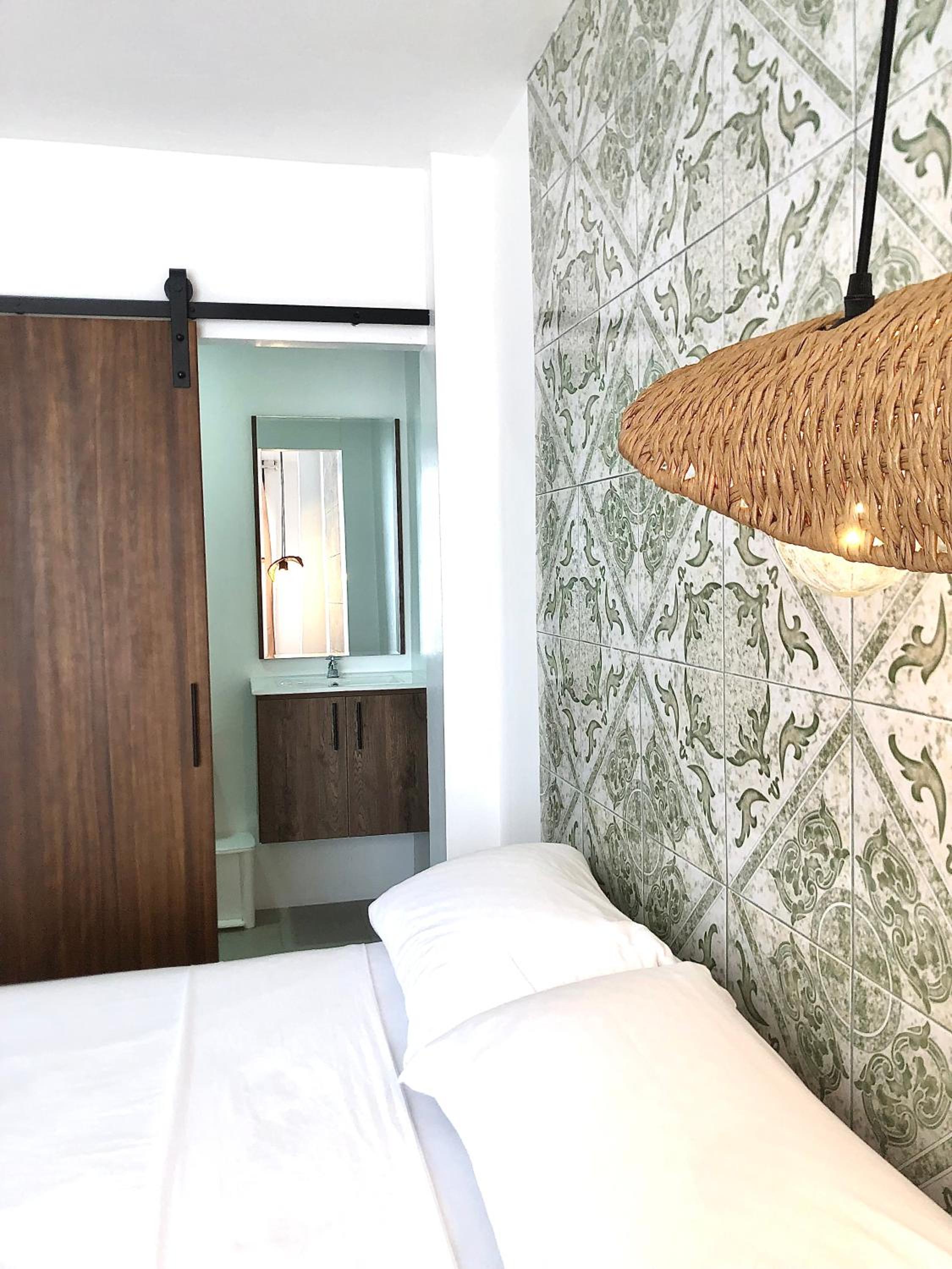 HOTEL PLAYAS PERDERNALES ECUADOR