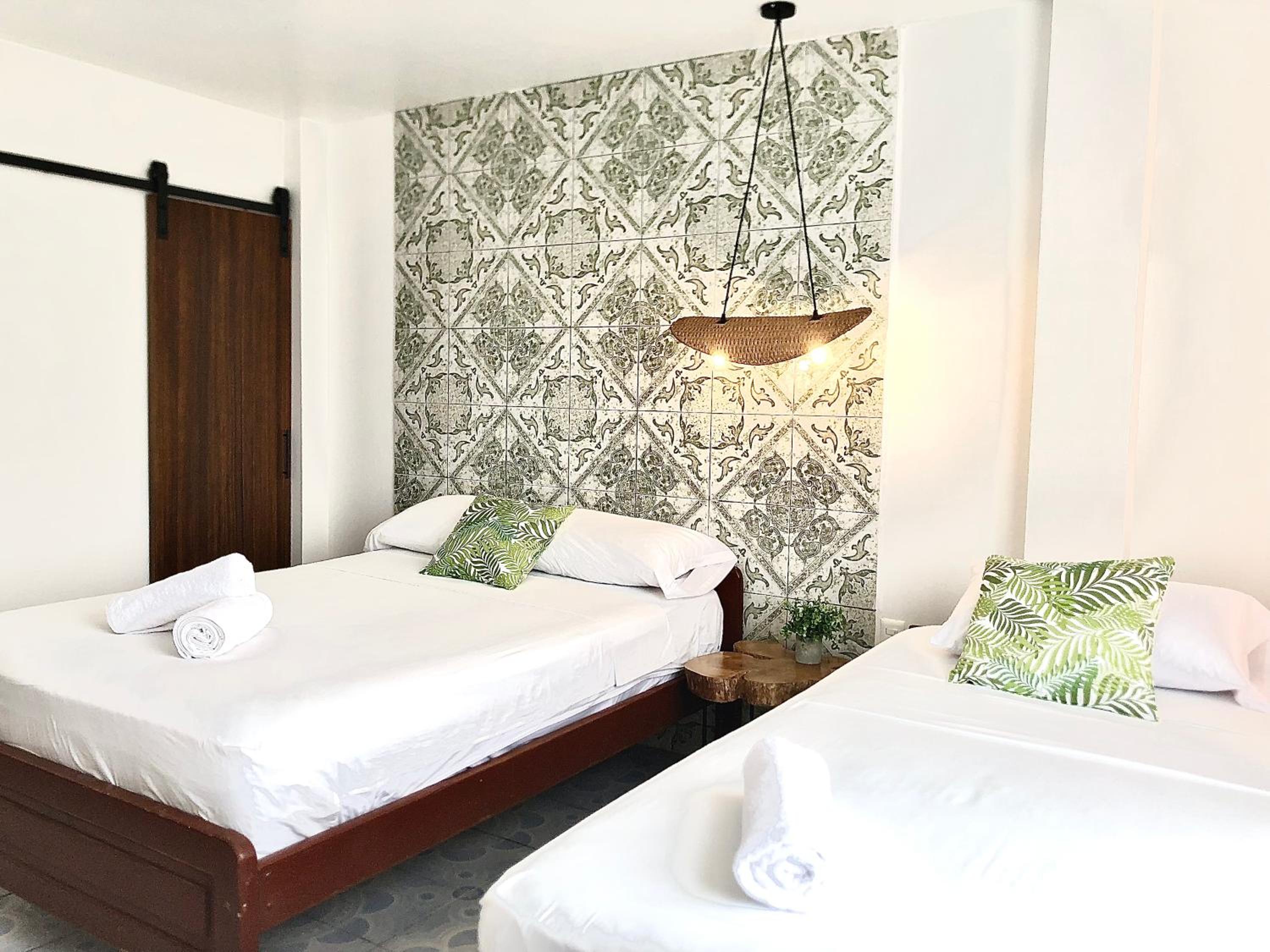 HOTEL PLAYAS PERDERNALES ECUADOR