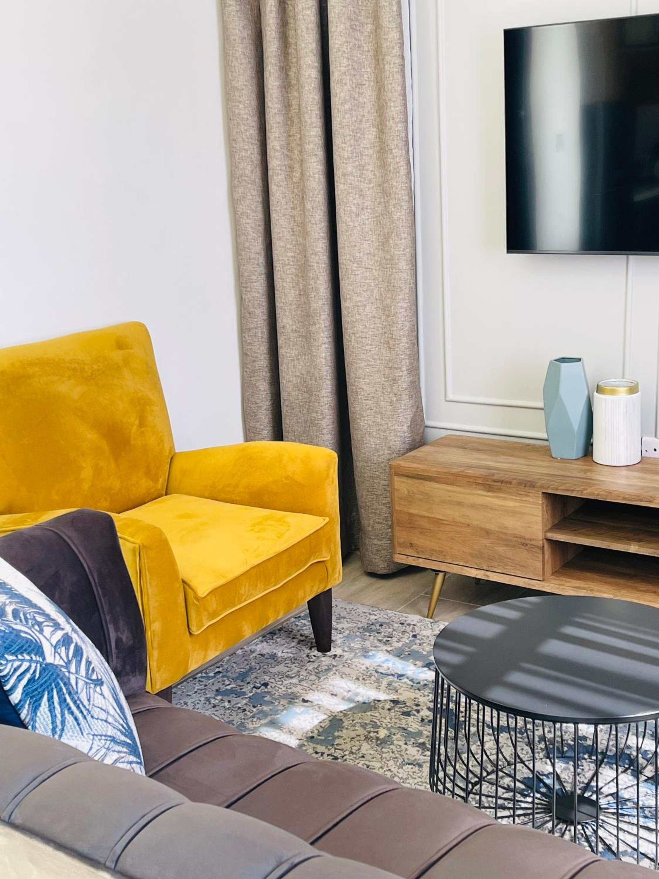 Mayswood Self Catering Apartments