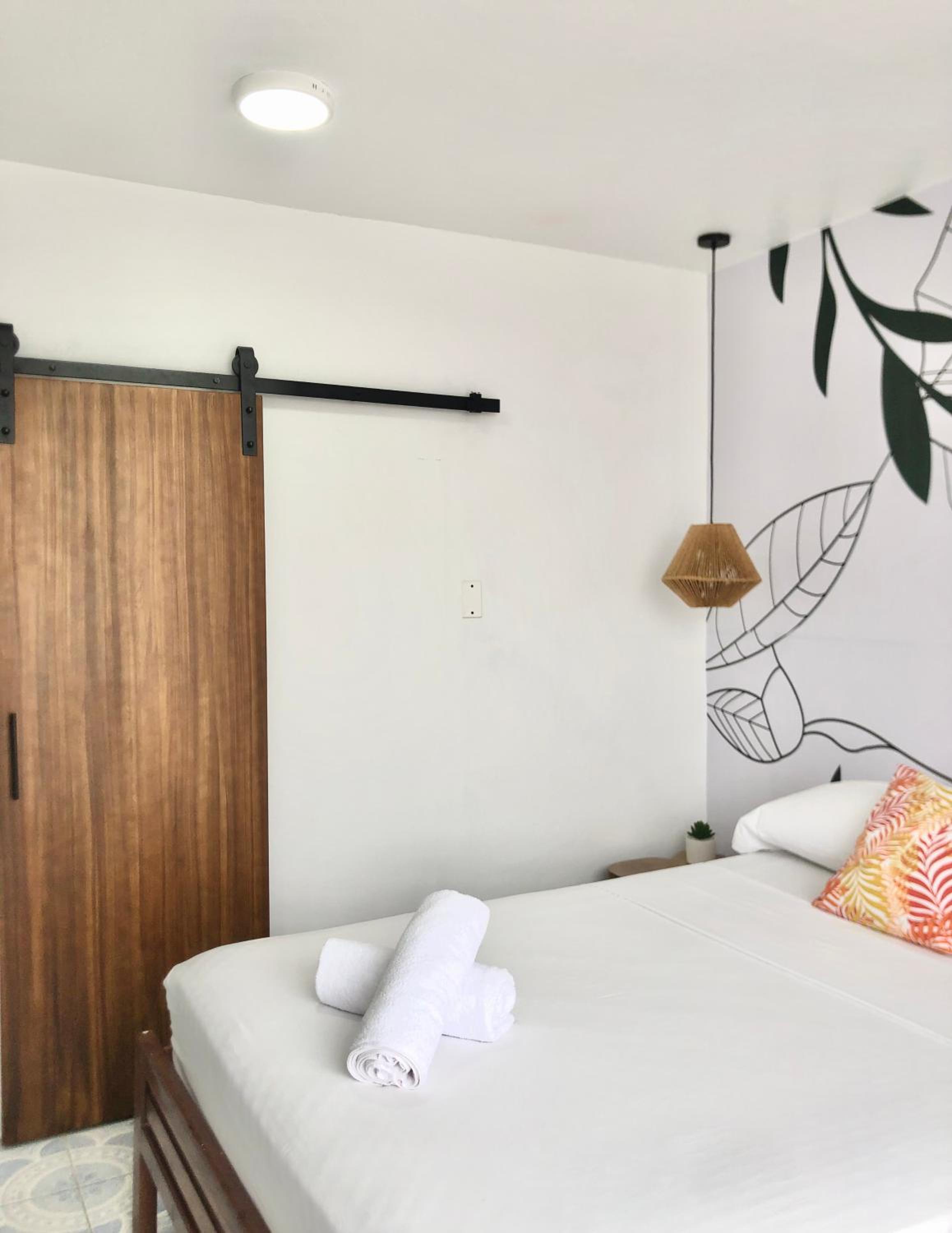 HOTEL PLAYAS PERDERNALES ECUADOR