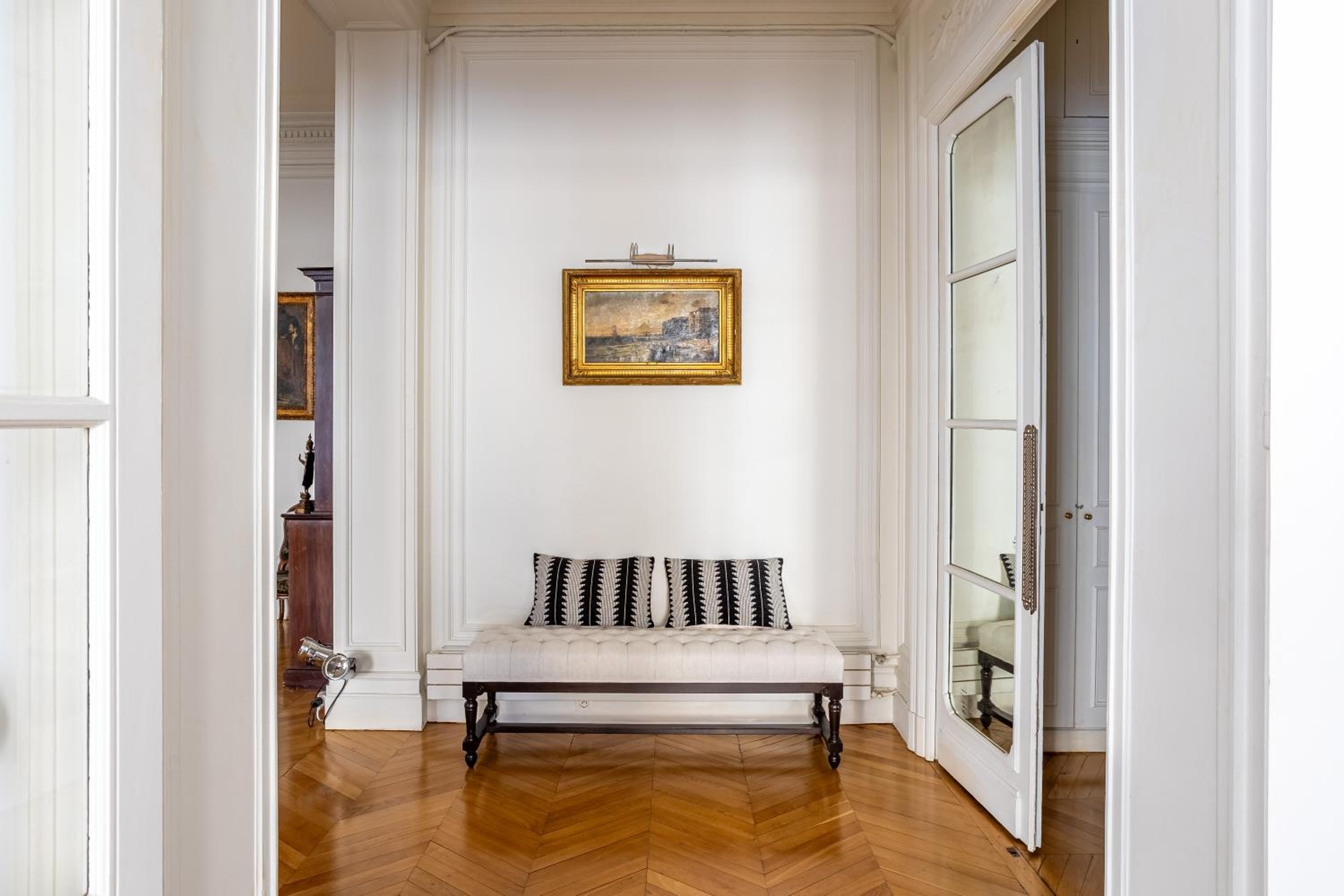 Prestigious Appartement Trocadero