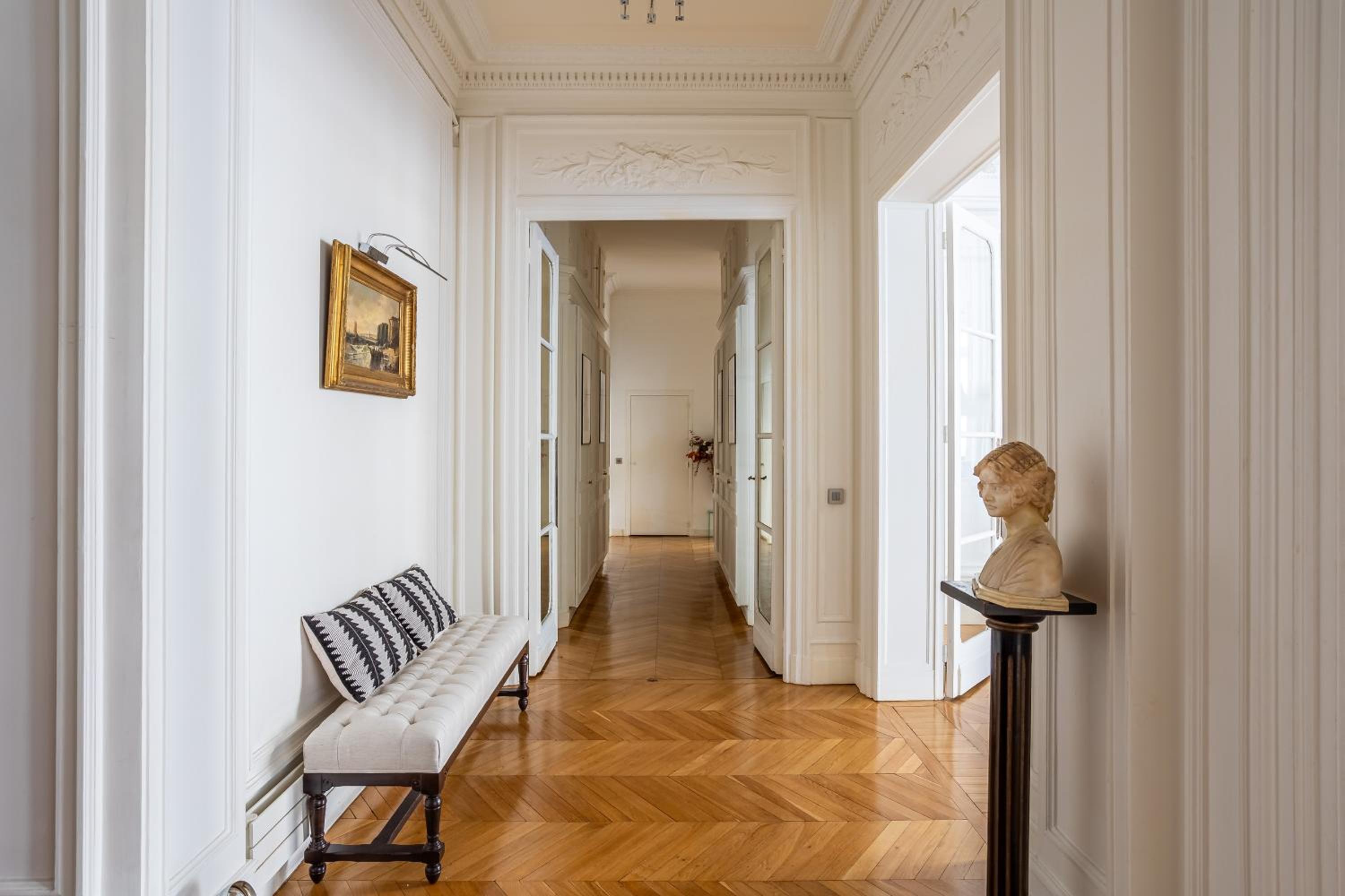 Prestigious Appartement Trocadero