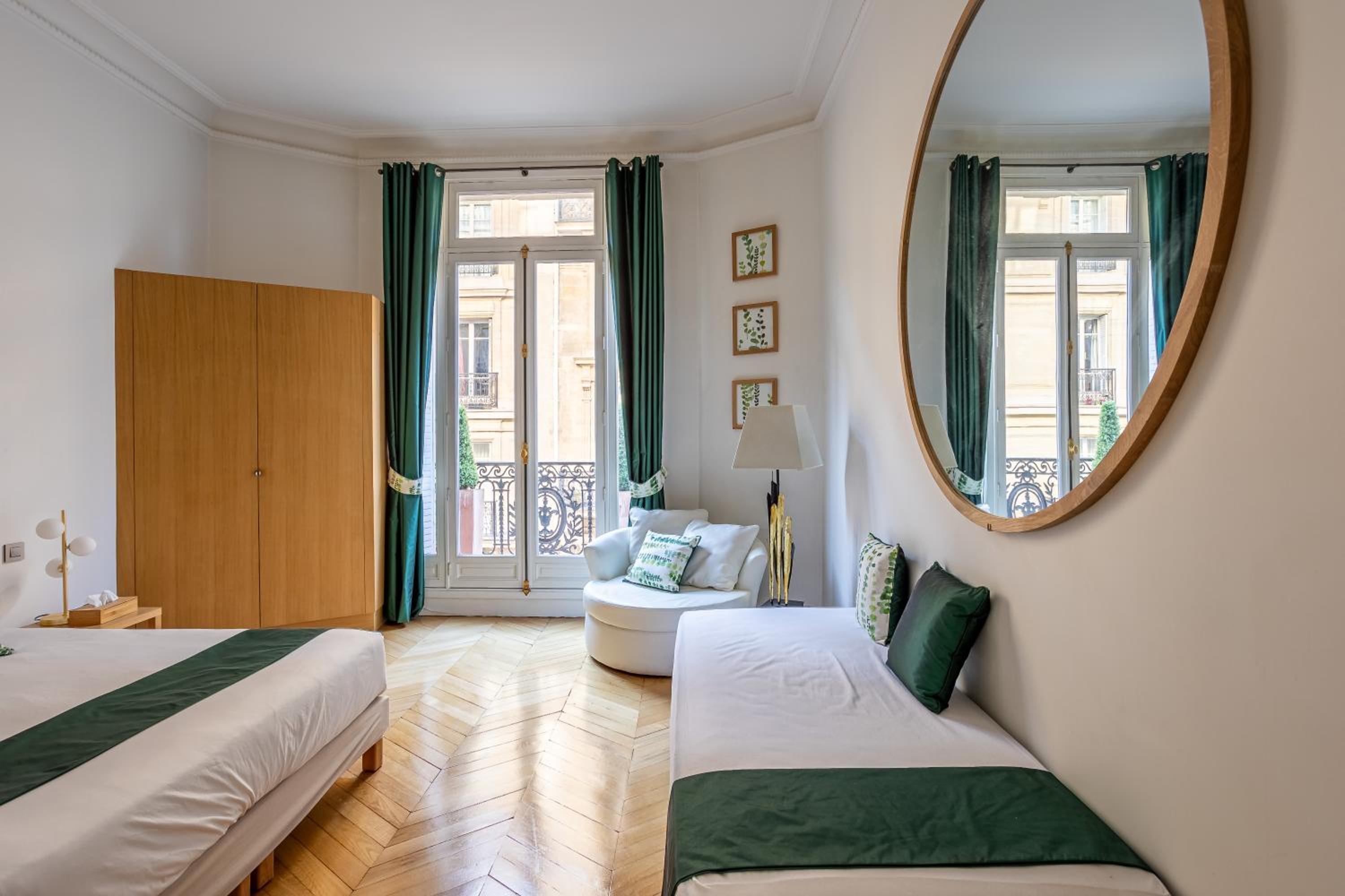 Prestigious Appartement Trocadero