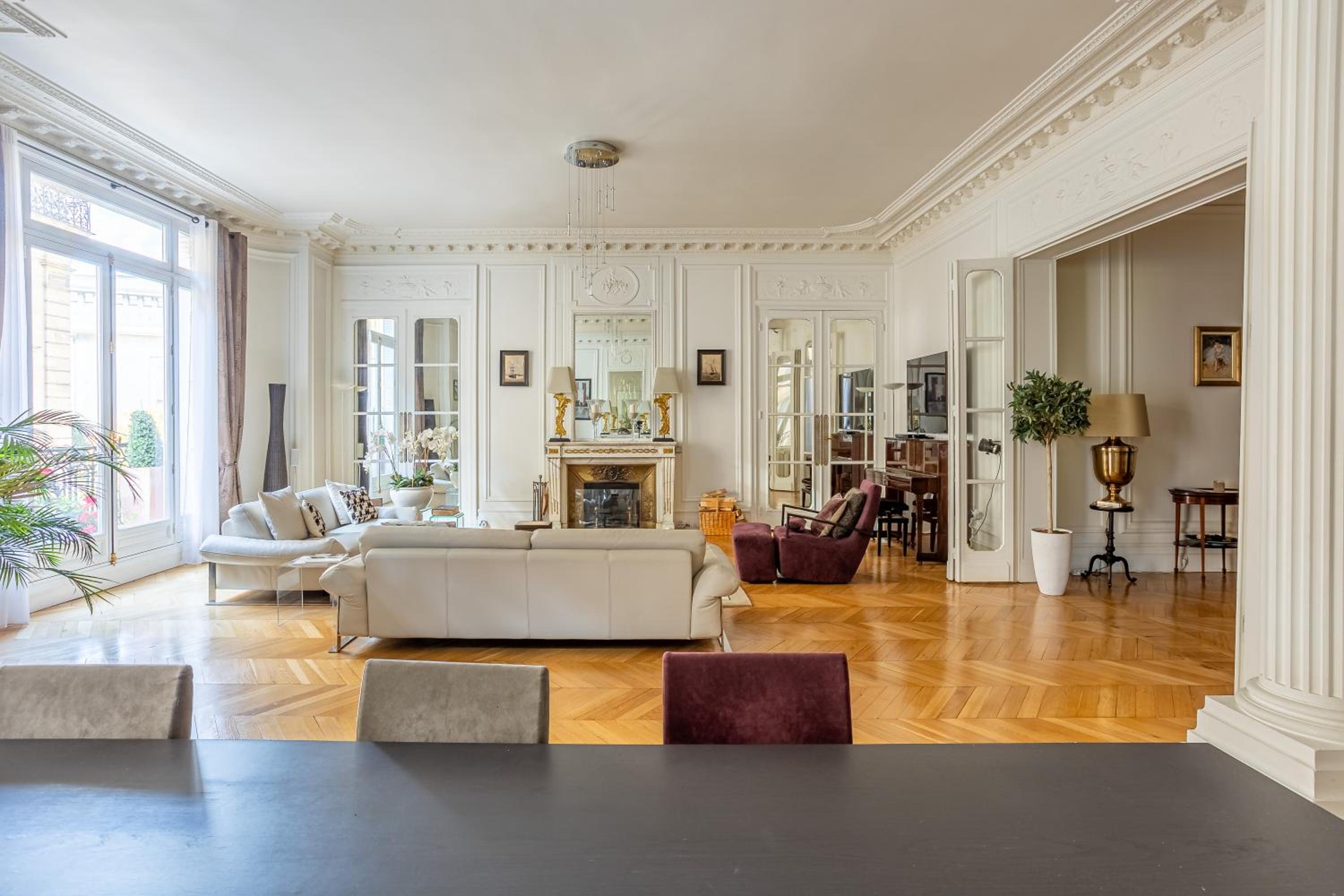 Prestigious Appartement Trocadero