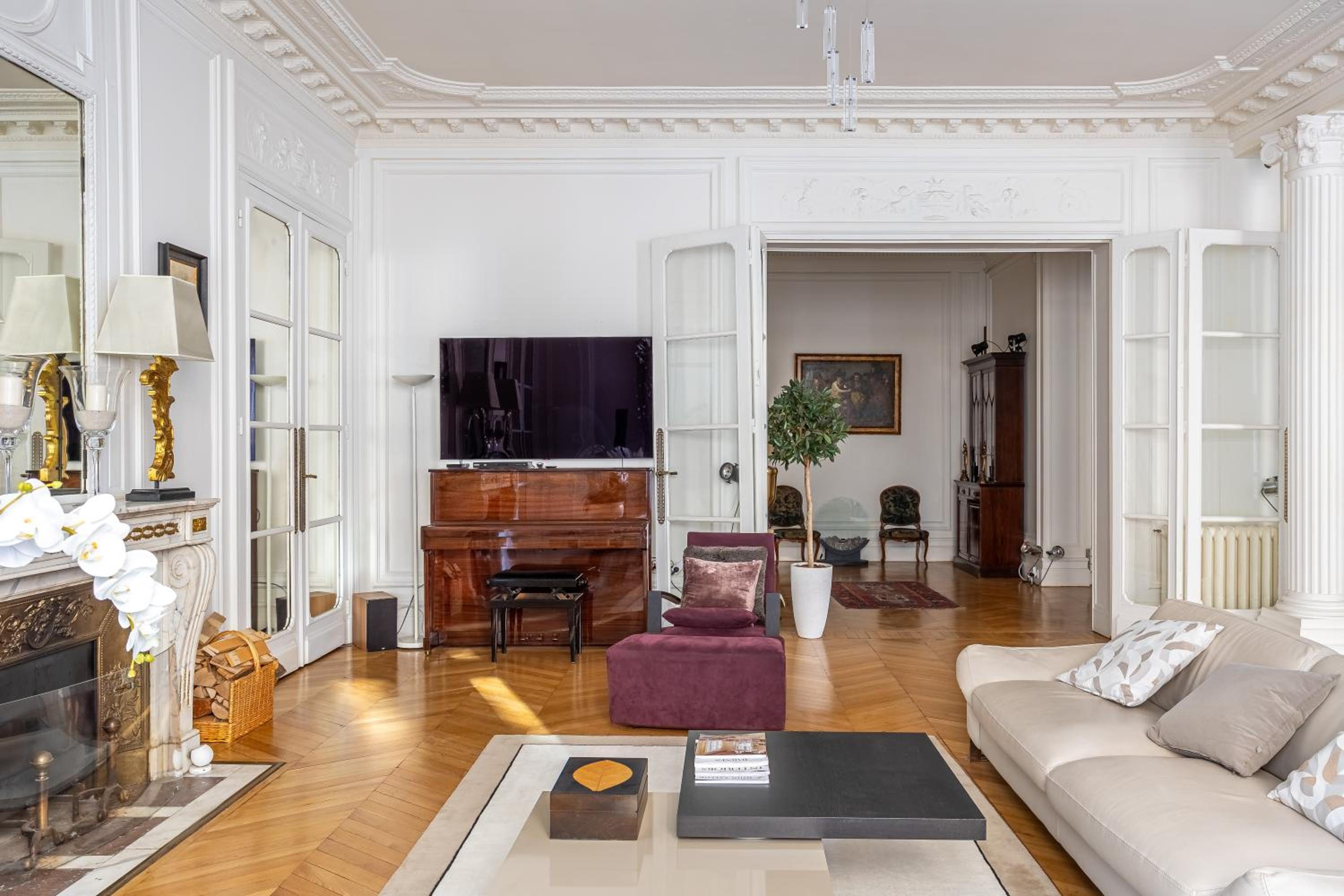 Prestigious Appartement Trocadero