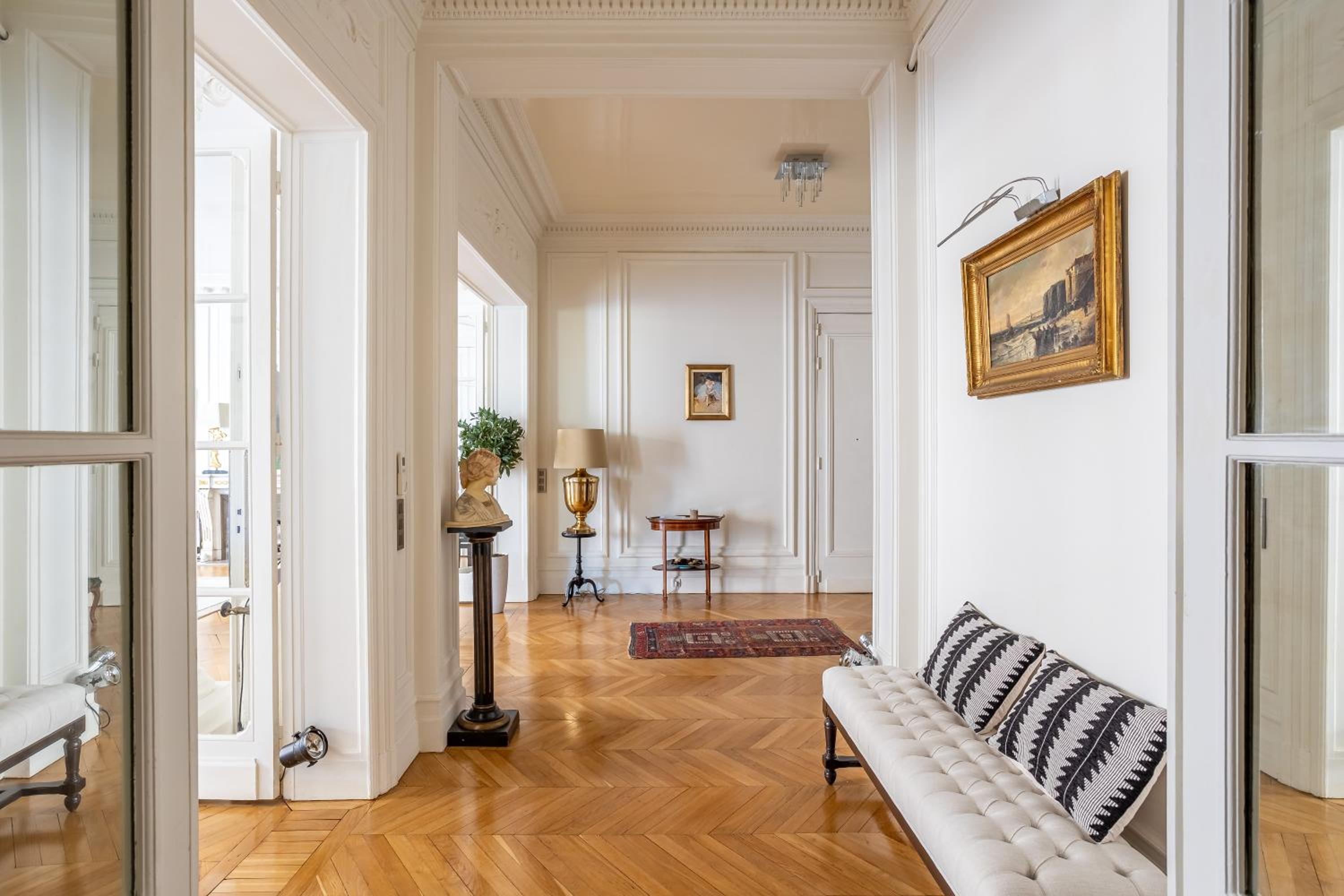 Prestigious Appartement Trocadero