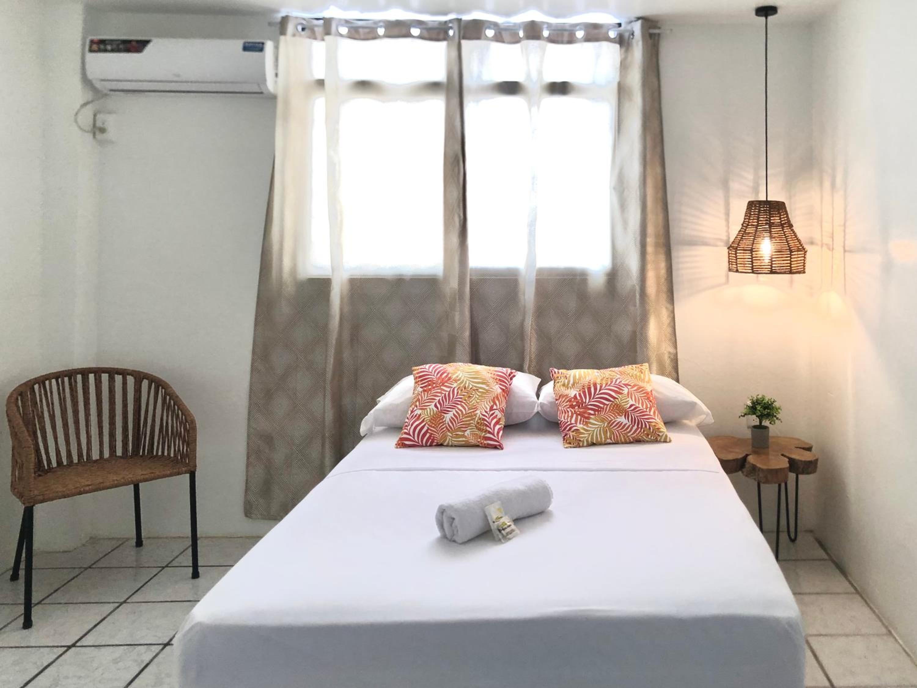 HOTEL PLAYAS PERDERNALES ECUADOR