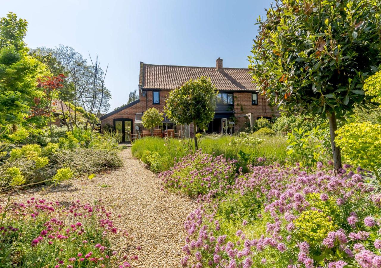 Farnham Vacations - Farnham Barn - Property Image 1