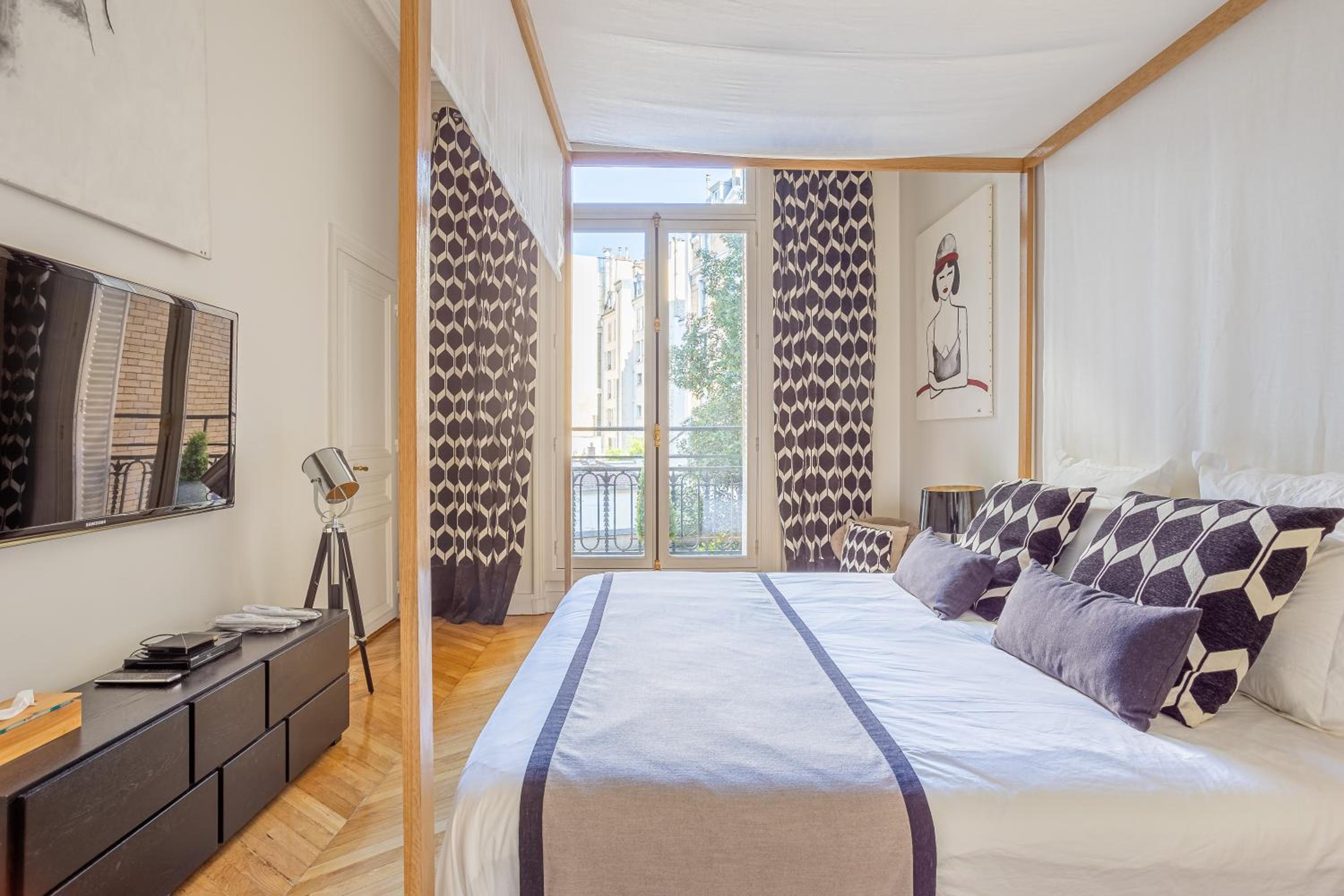 Prestigious Appartement Trocadero
