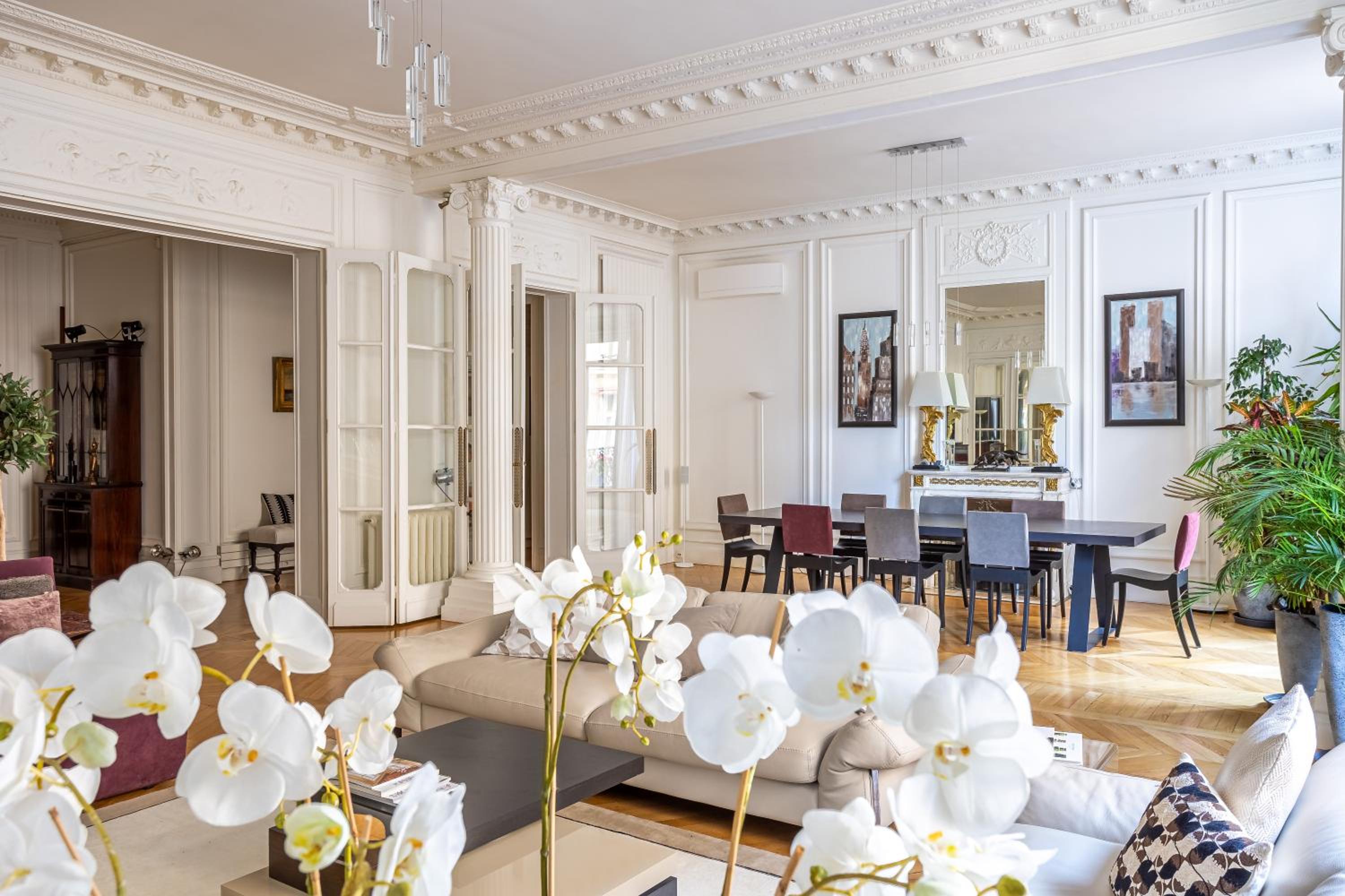 Prestigious Appartement Trocadero