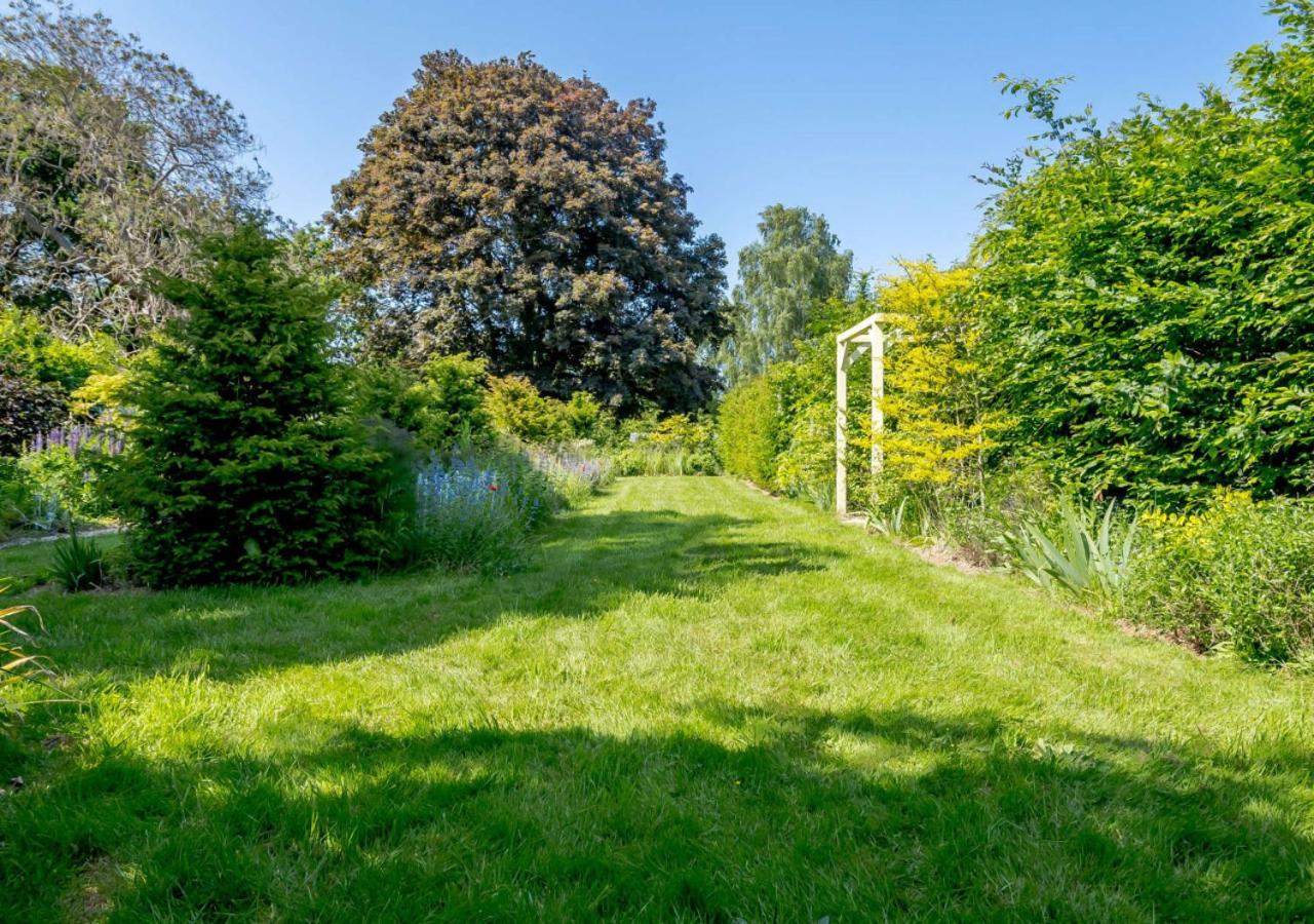 Farnham Vacations - Farnham Barn - Property Image 3