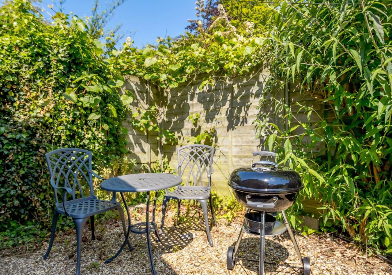 Farnham Vacations - The Cartshed at Farnham Barn - Property Image 12