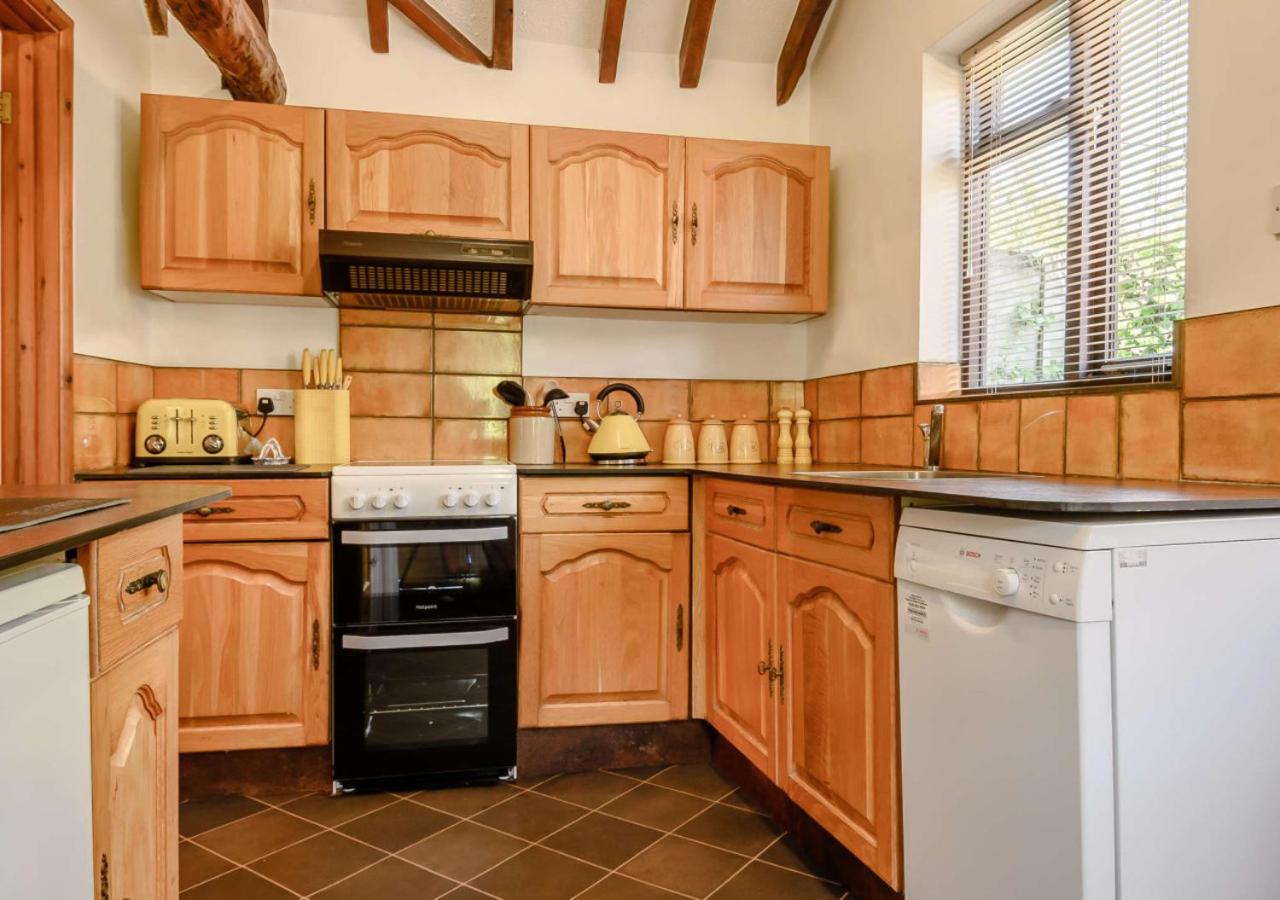 Farnham Vacations - The Cartshed at Farnham Barn - Property Image 2