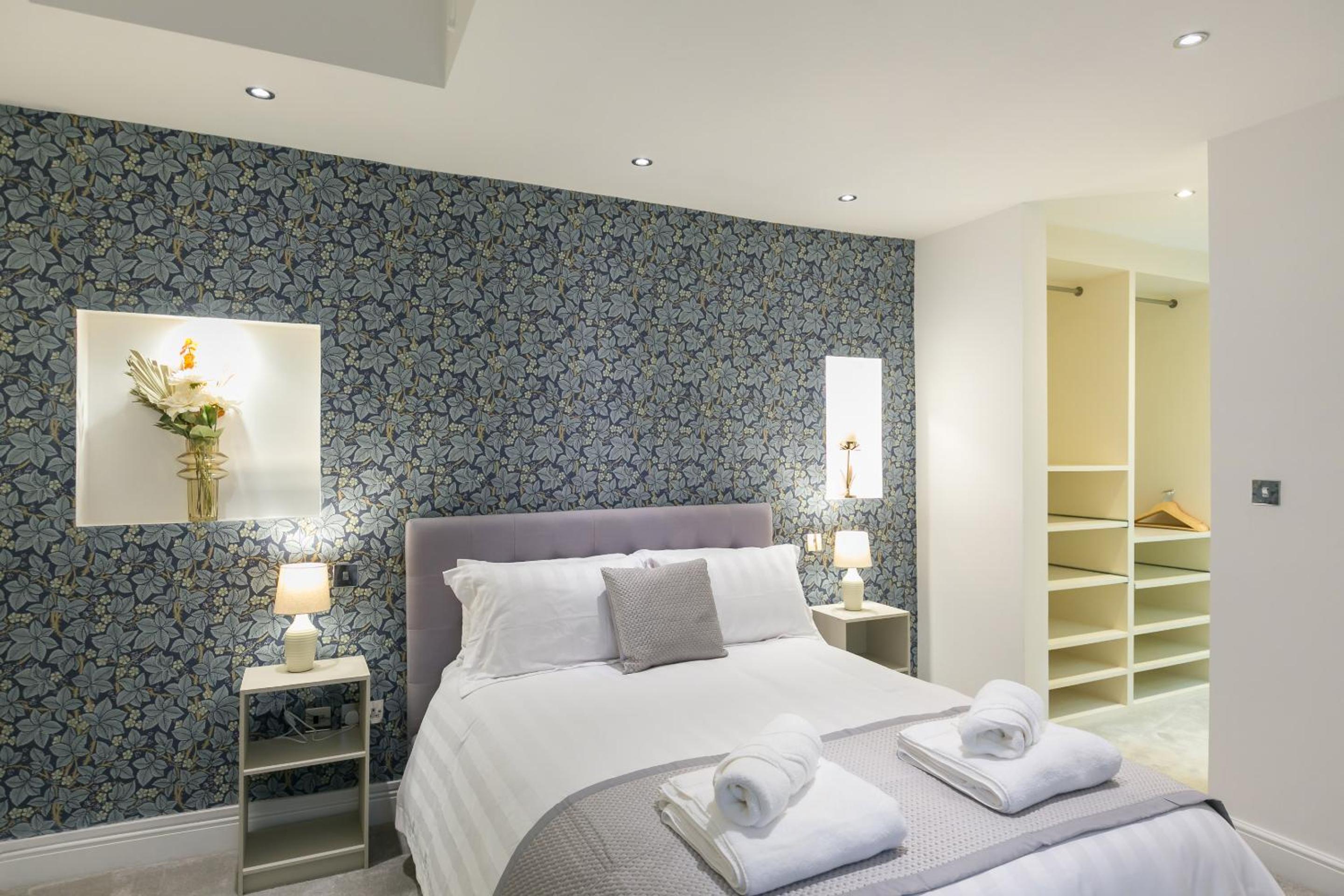 The Notting Hill Residence - 2 BR Apartment Close to Hyde Park