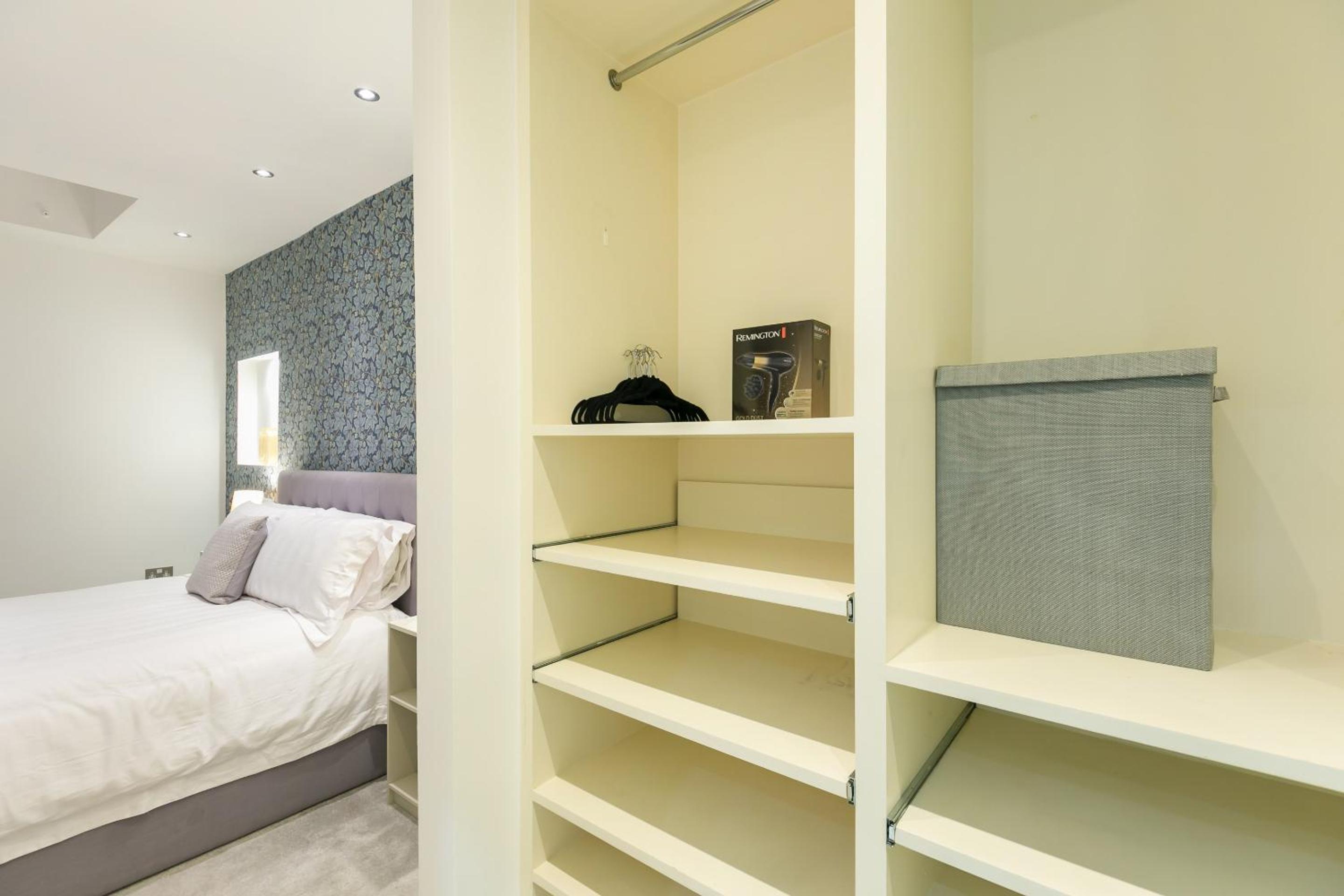 The Notting Hill Residence - 2 BR Apartment Close to Hyde Park