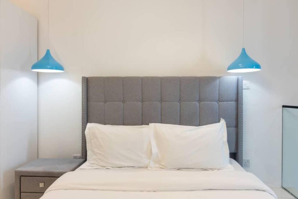 Skyline 1 Bed, Loft 2 @Embassy Gardens