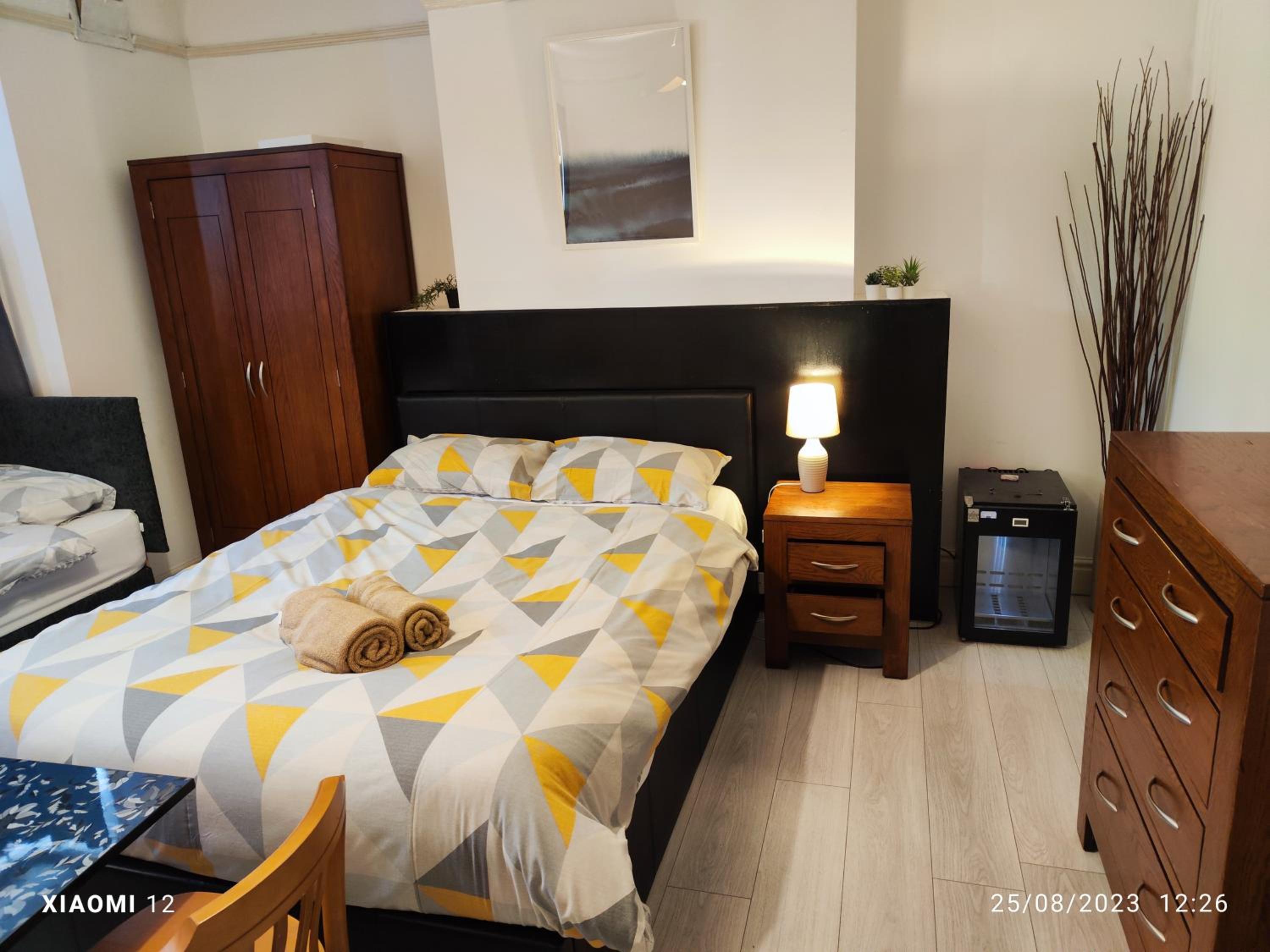 Leicester Vacations - St Lucia lodge Leicester long stays available - Property Image 21