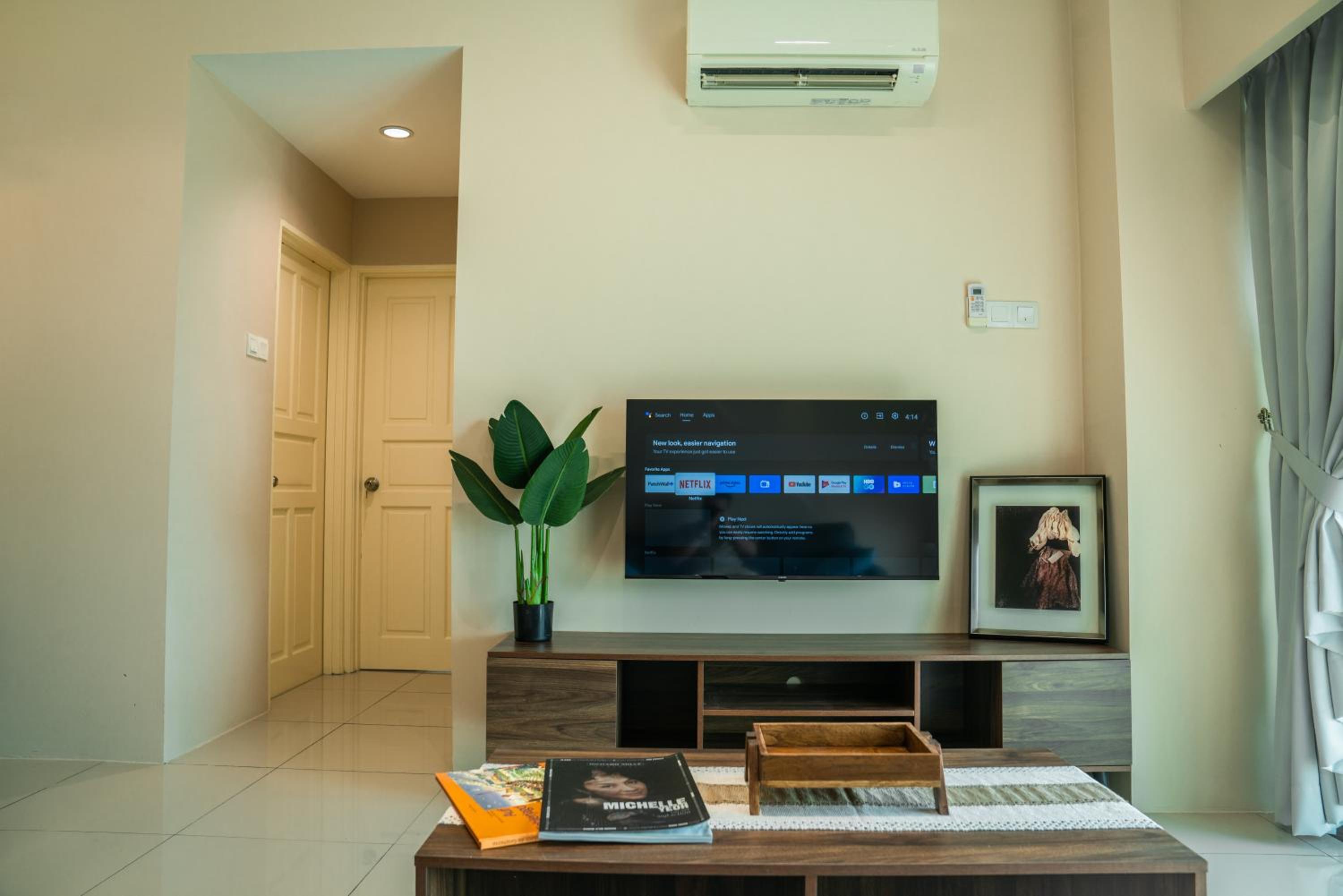 Stylish River-View Apartment In Ipoh photo 1