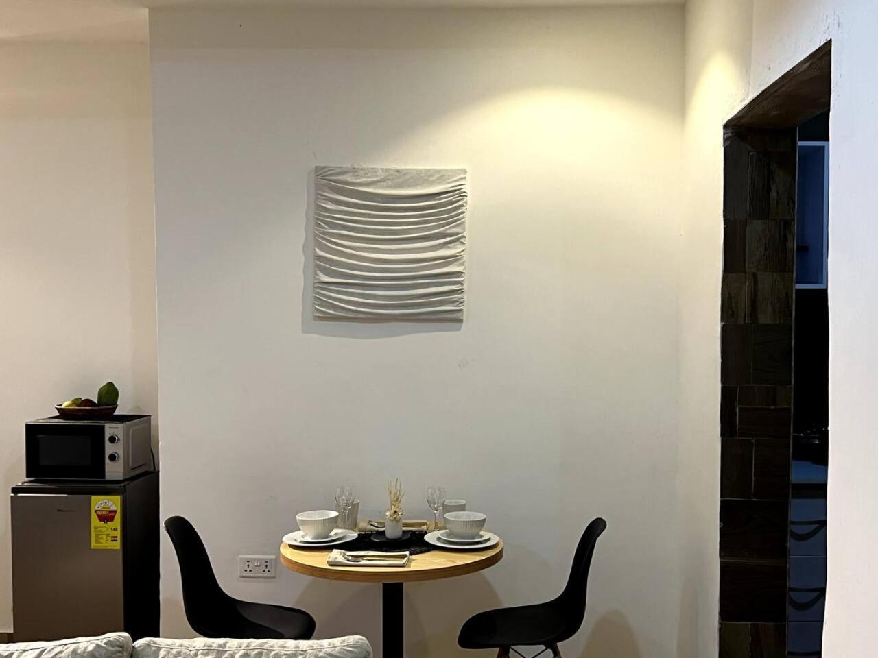 Cozy minimal suite view 2