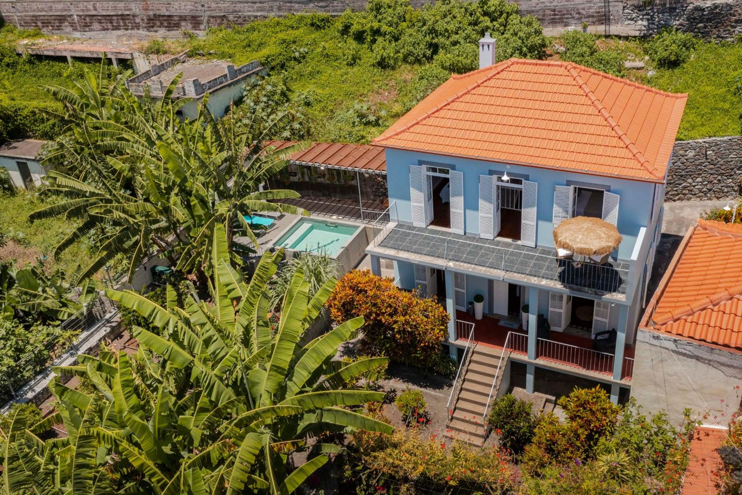 Villa Quebra Costas by An Island Apart