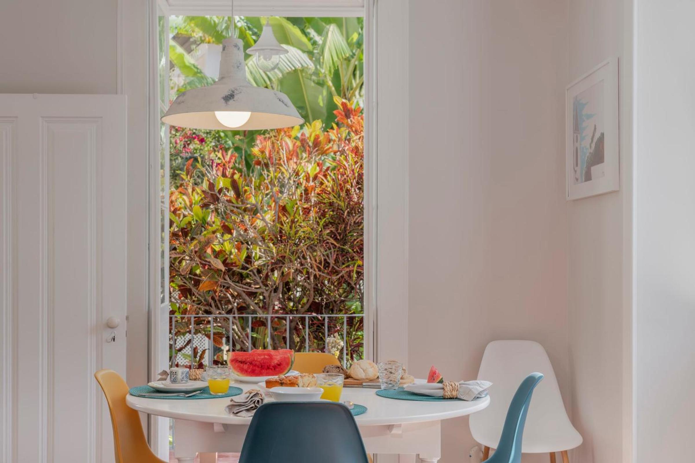 Villa Quebra Costas by An Island Apart