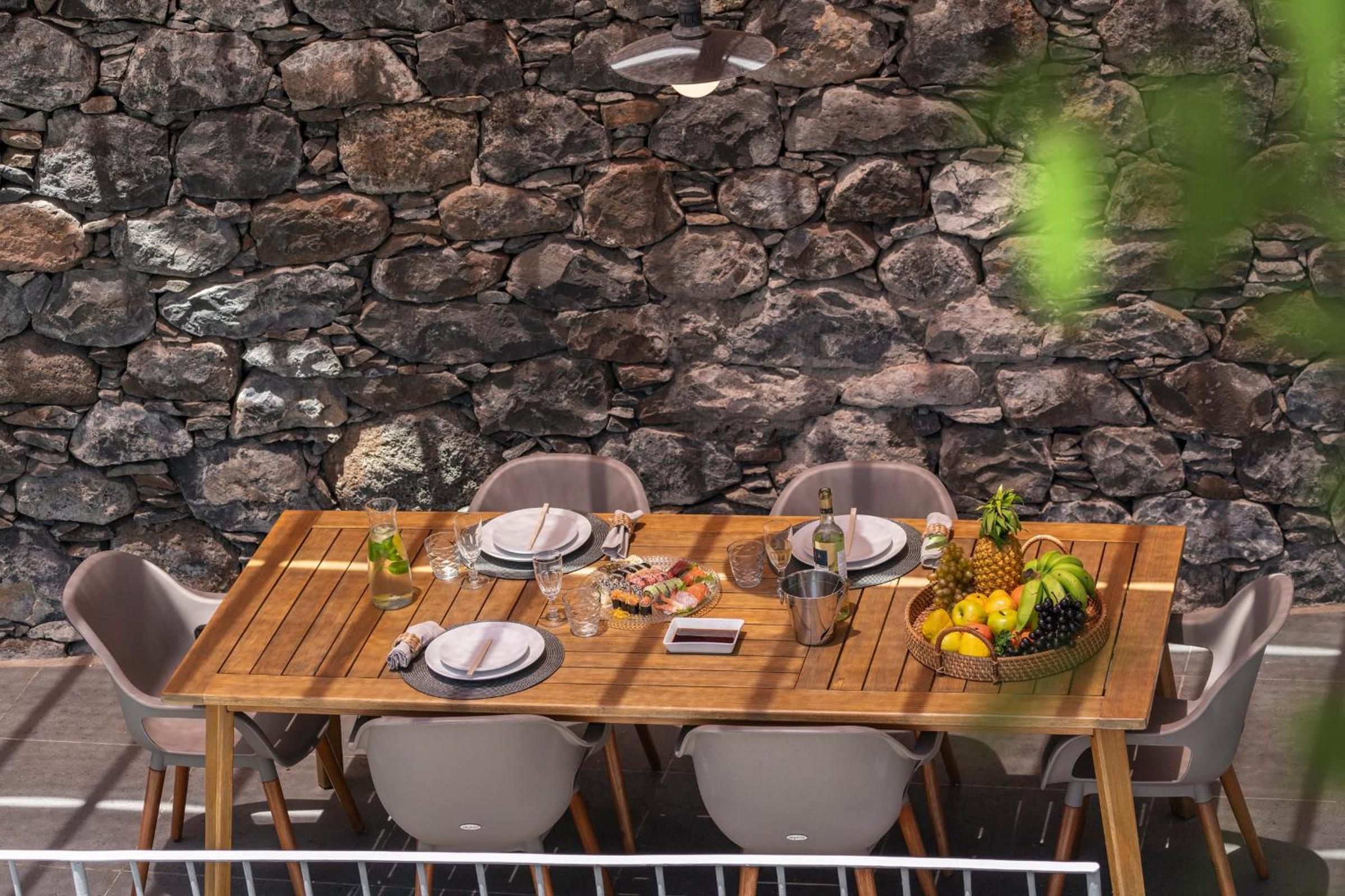 Villa Quebra Costas by An Island Apart