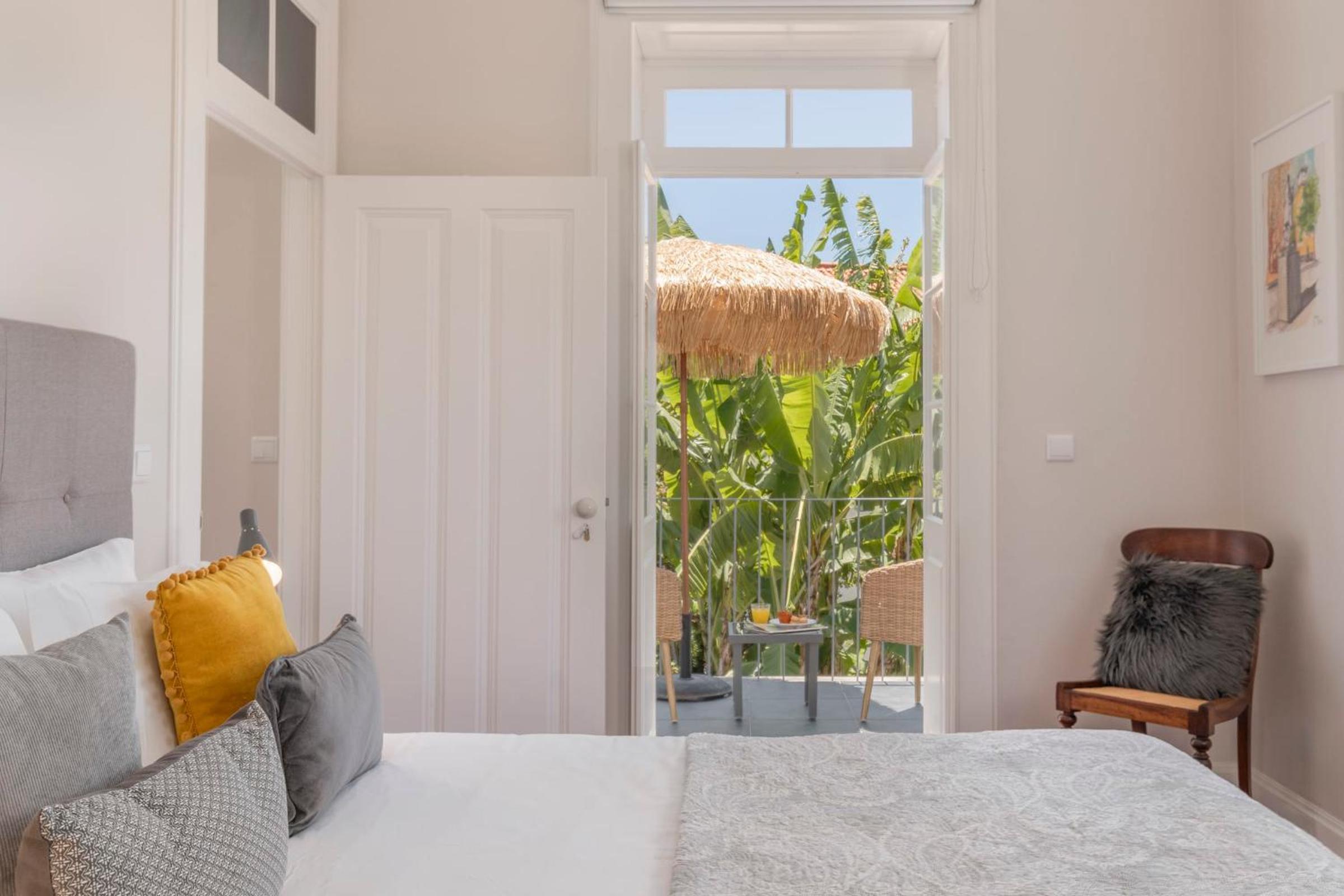 Villa Quebra Costas by An Island Apart