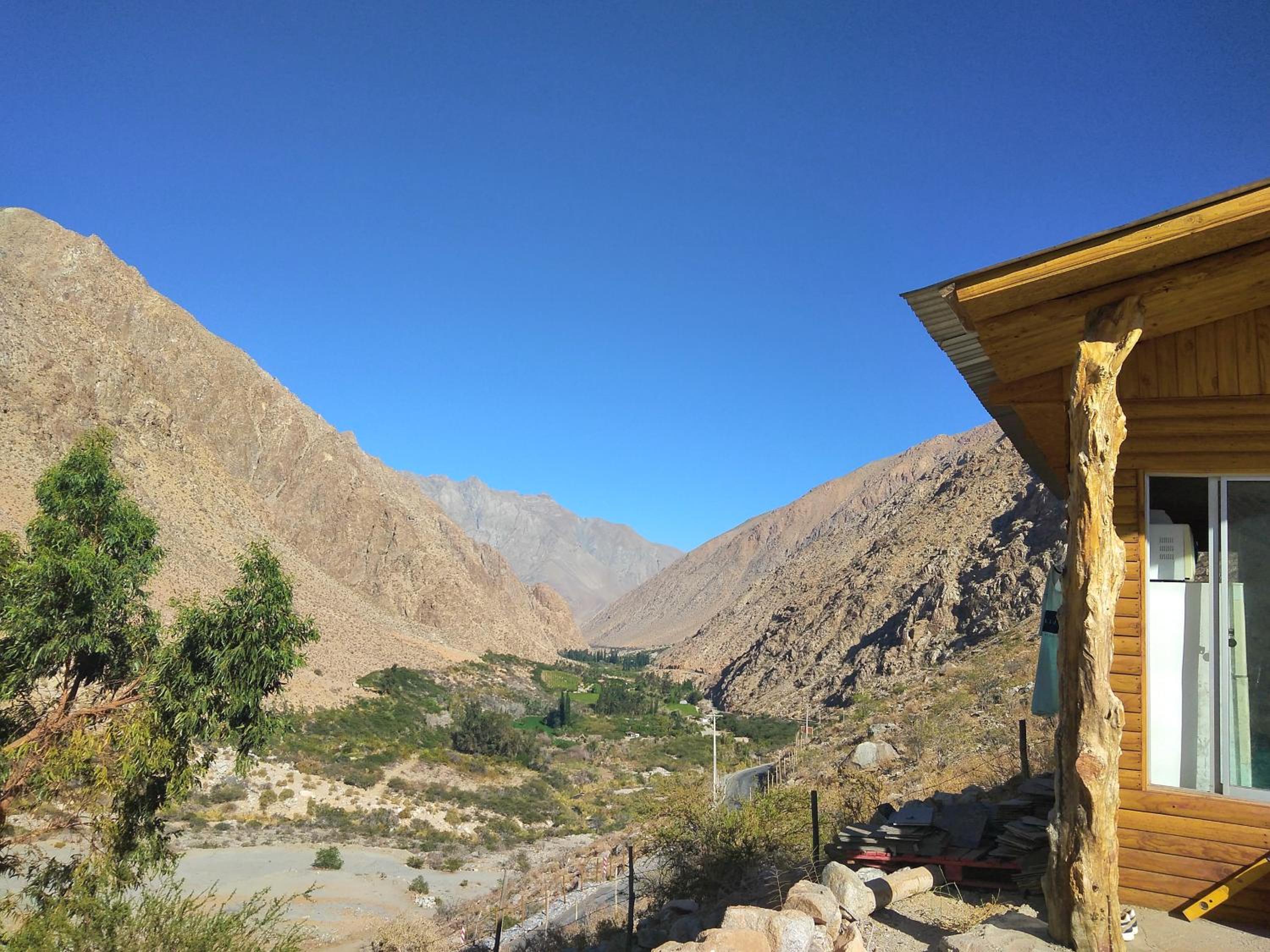 Hermosa cabaña para 4 personas-Cochiguaz Valle de Elqui