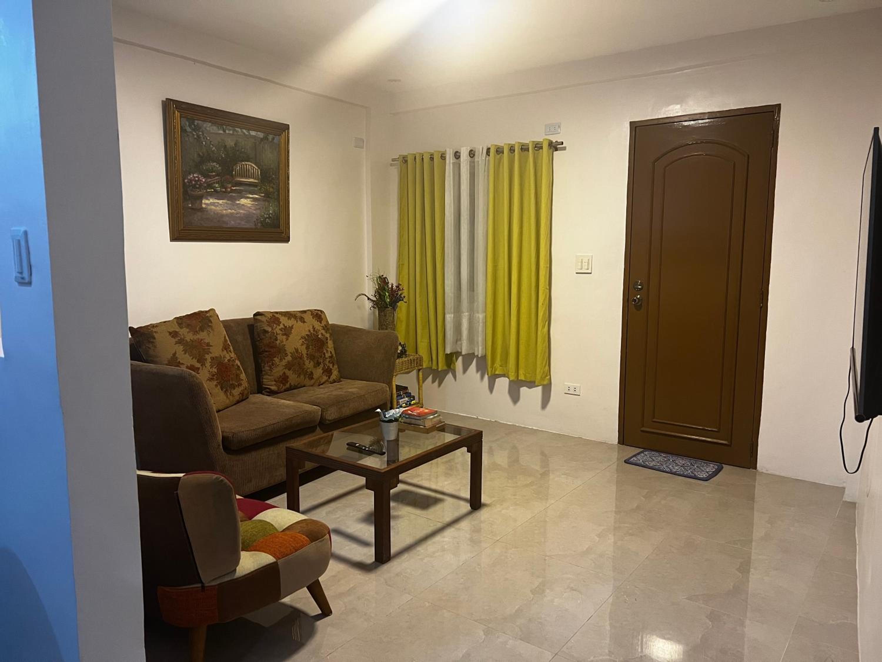 Paranaque Family Suite Apartment view 3