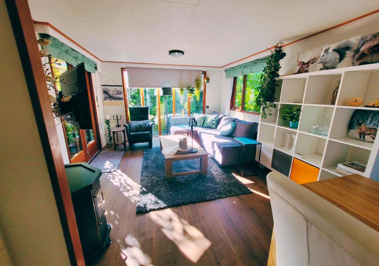 "De Jungle" Chalet Bospark IJsselheide Hattemerbroek Veluwe view 5