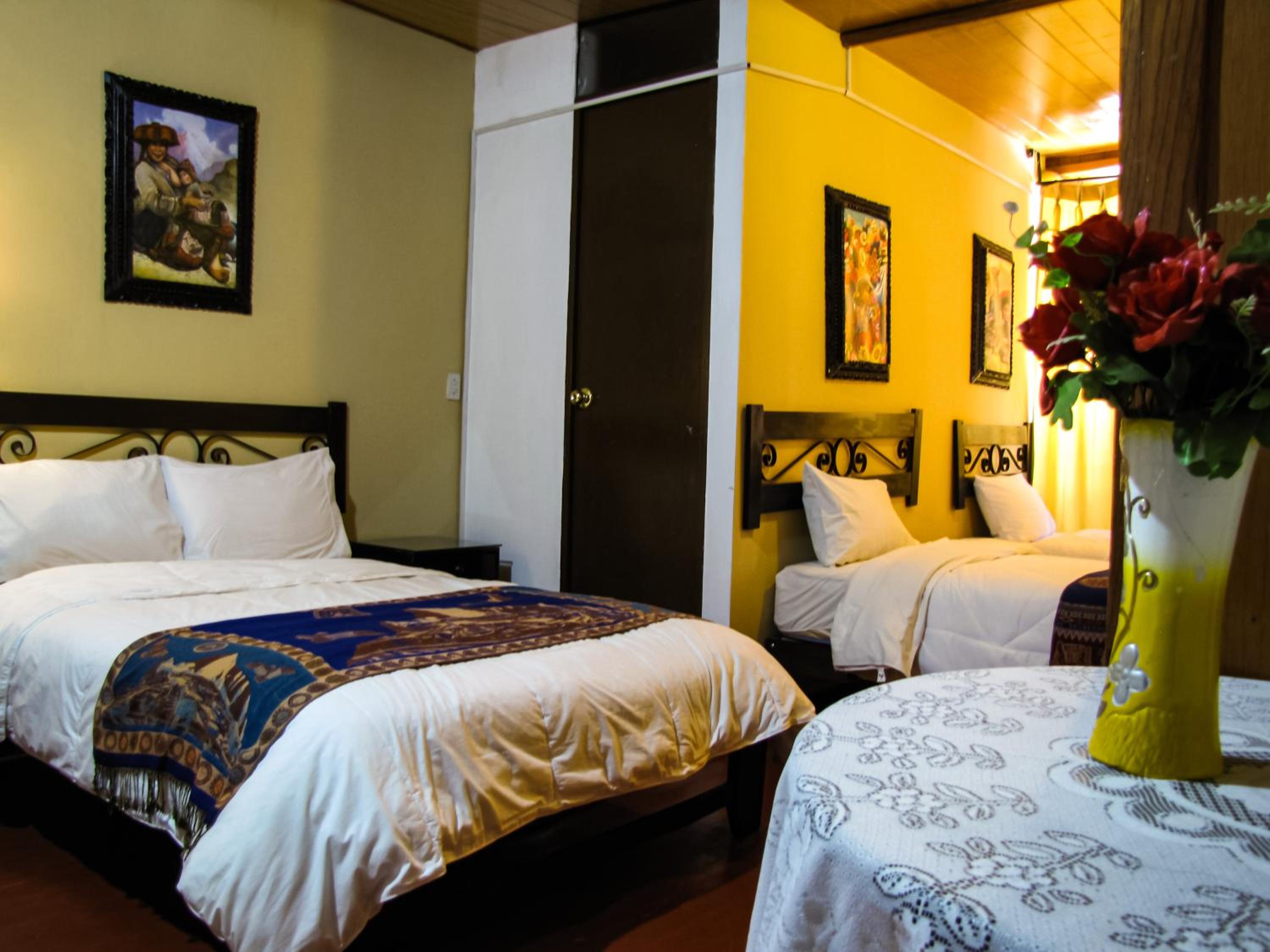 Hotel Campanario