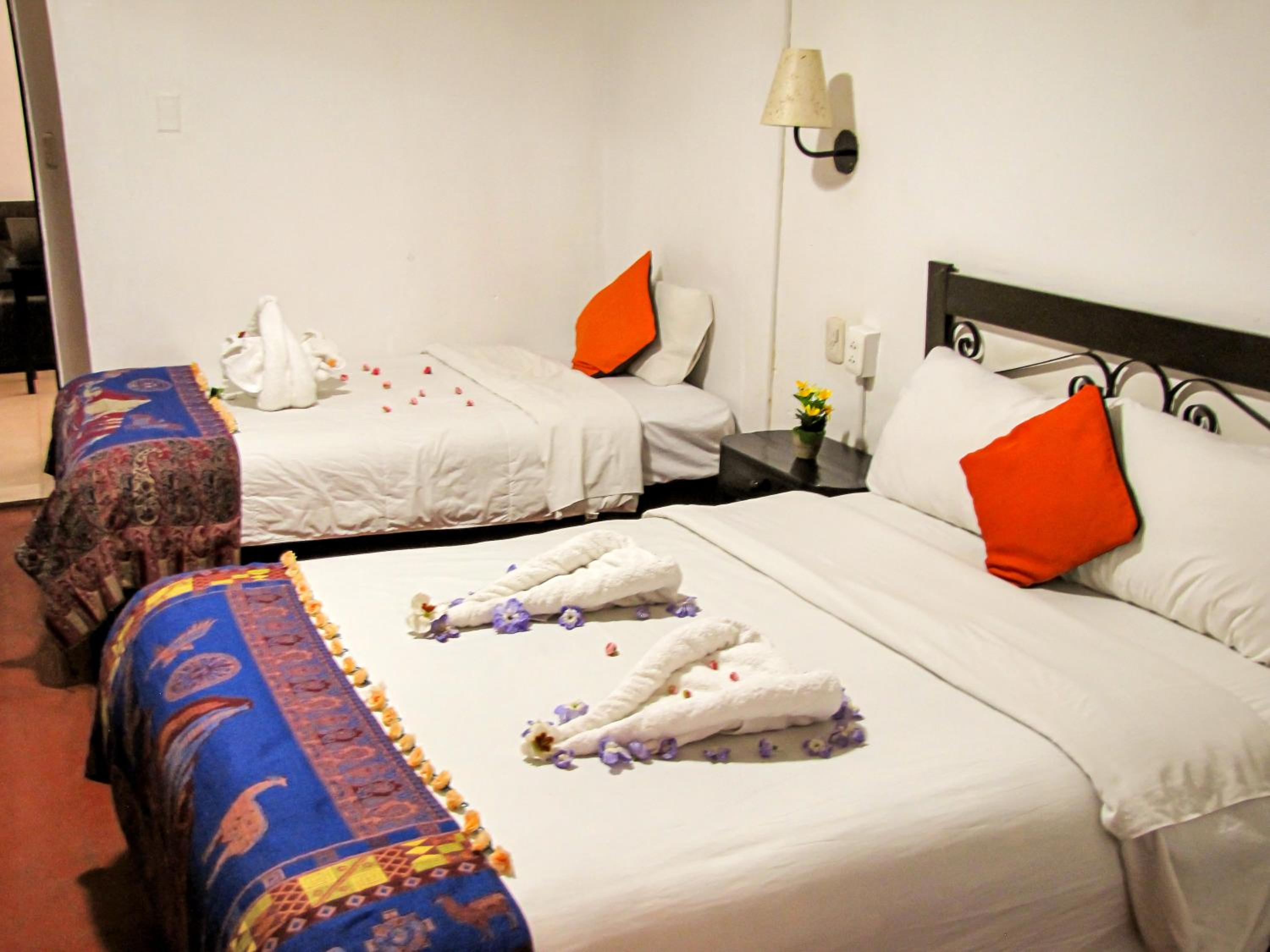 Hotel Campanario