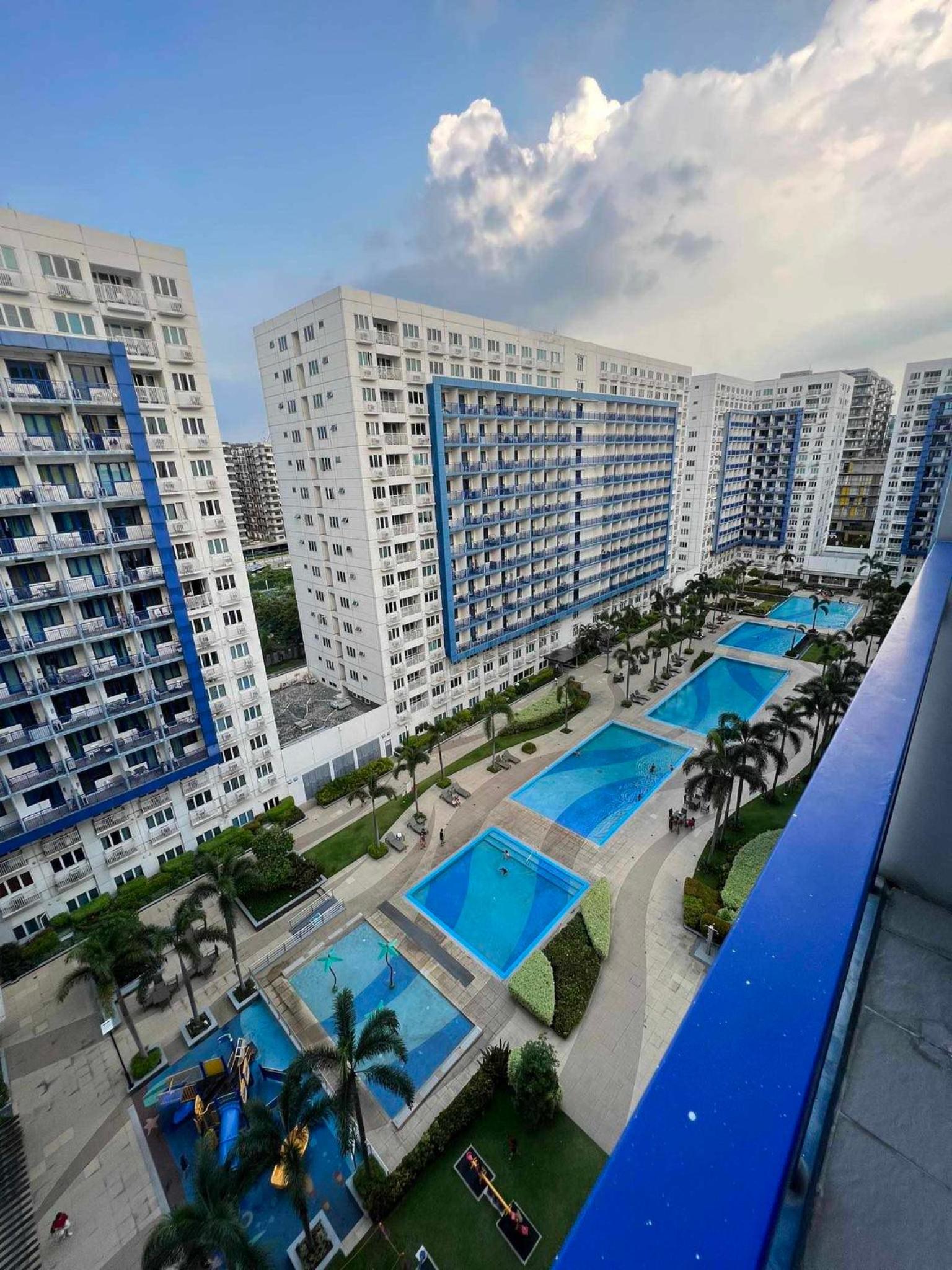 Mae's staycation view 4