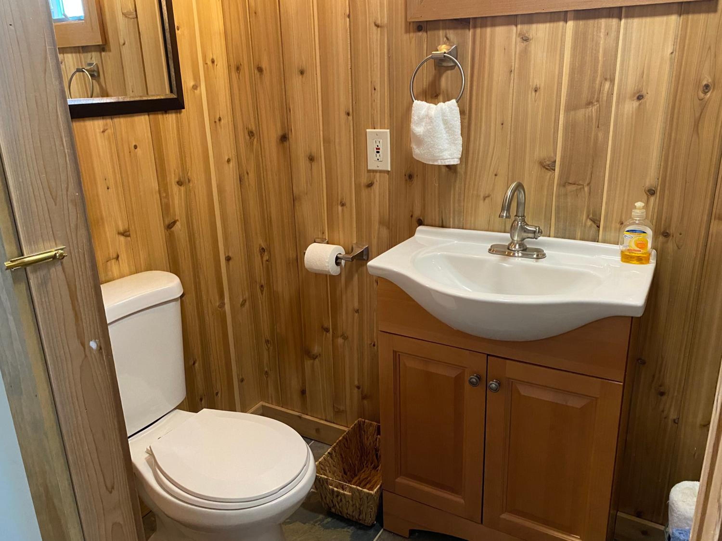 French Woods Farmhouse Bed & Breakfast