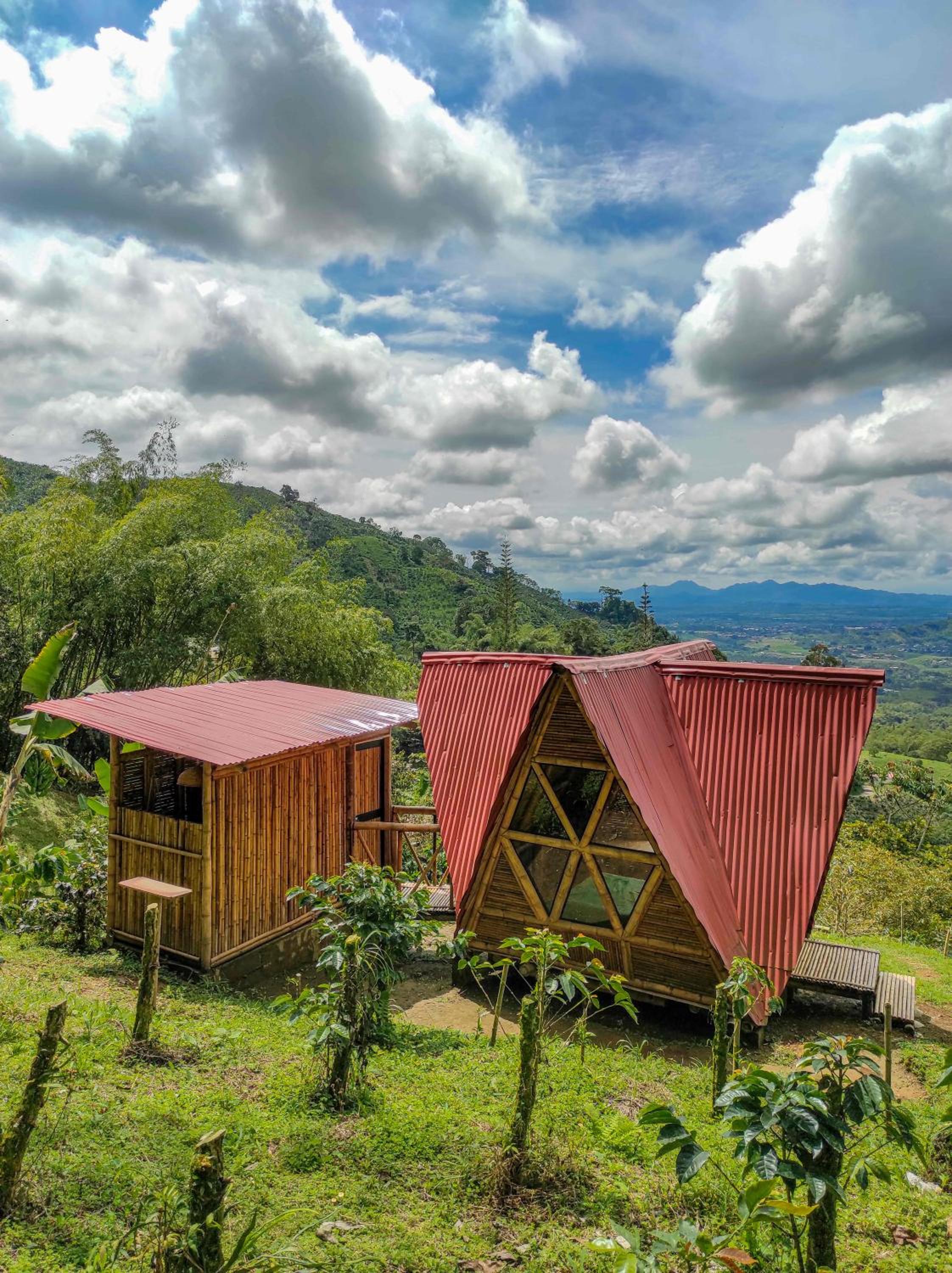 Acogedora Cabañita, hermosa vista en Monte Jazmín