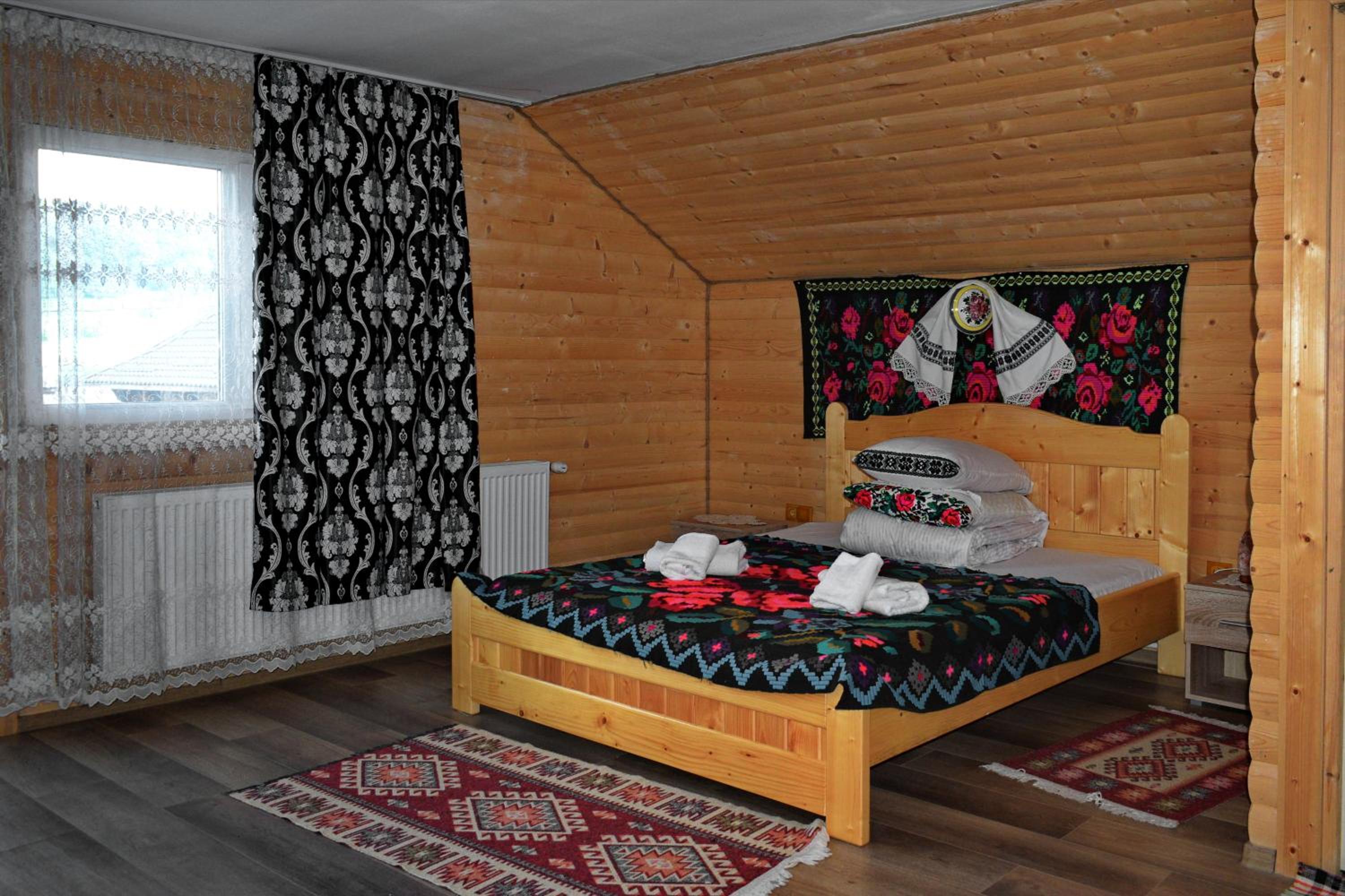 Casa Vladicu view 3