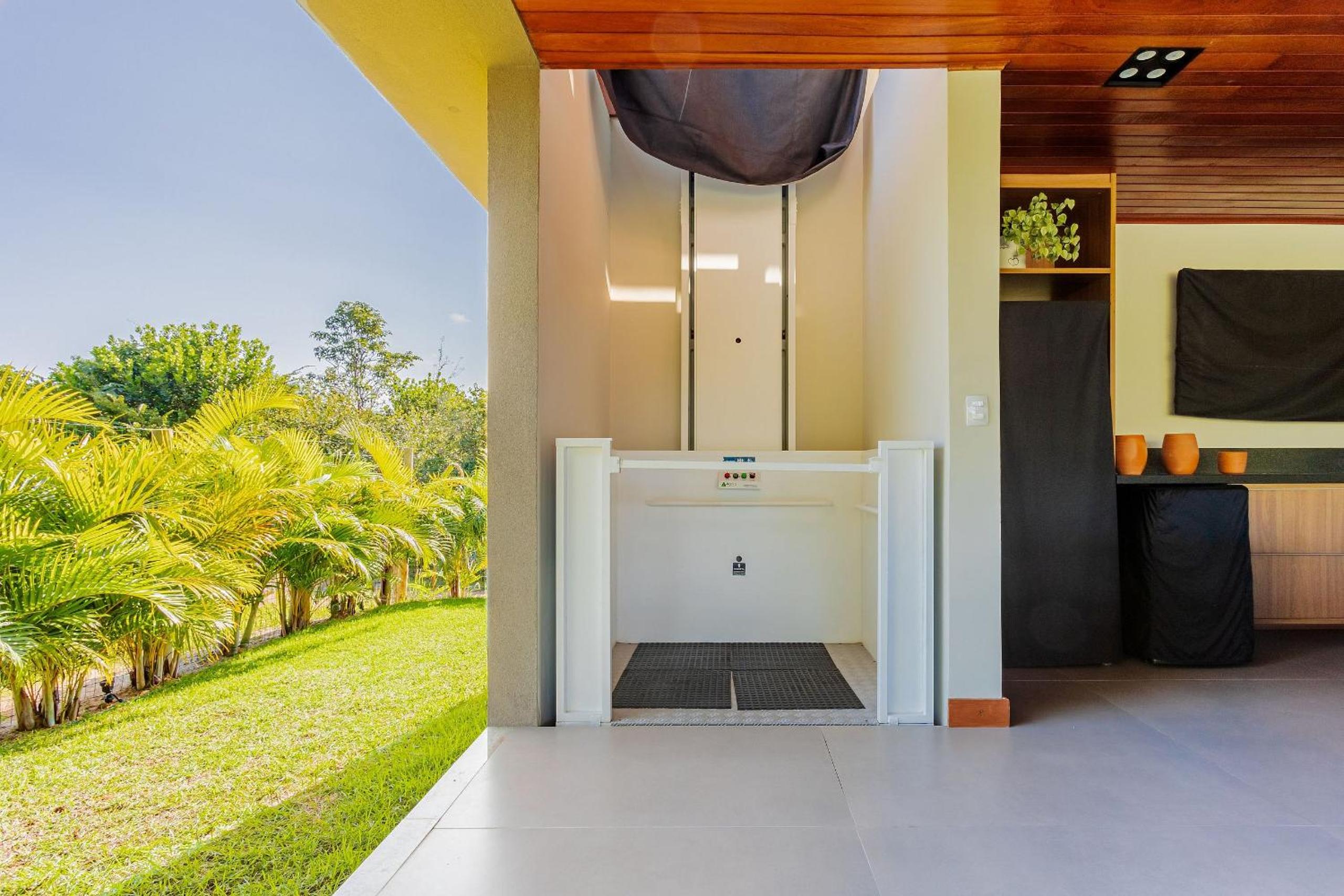 PF16 Casa Alto Padrão 5 Suites - Praia Bella, with exclusive access to the beach!