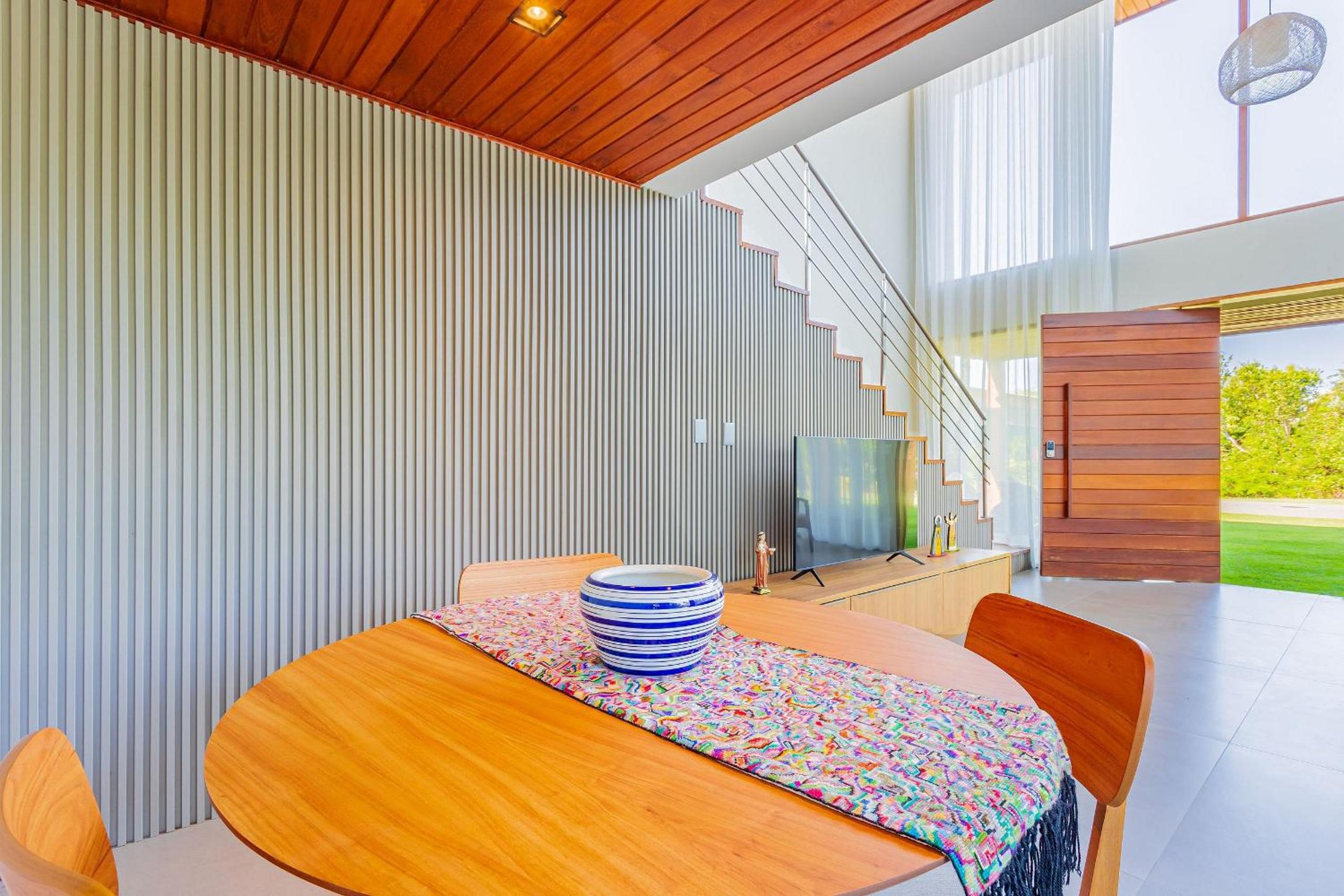 PF16 Casa Alto Padrão 5 Suites - Praia Bella, with exclusive access to the beach!