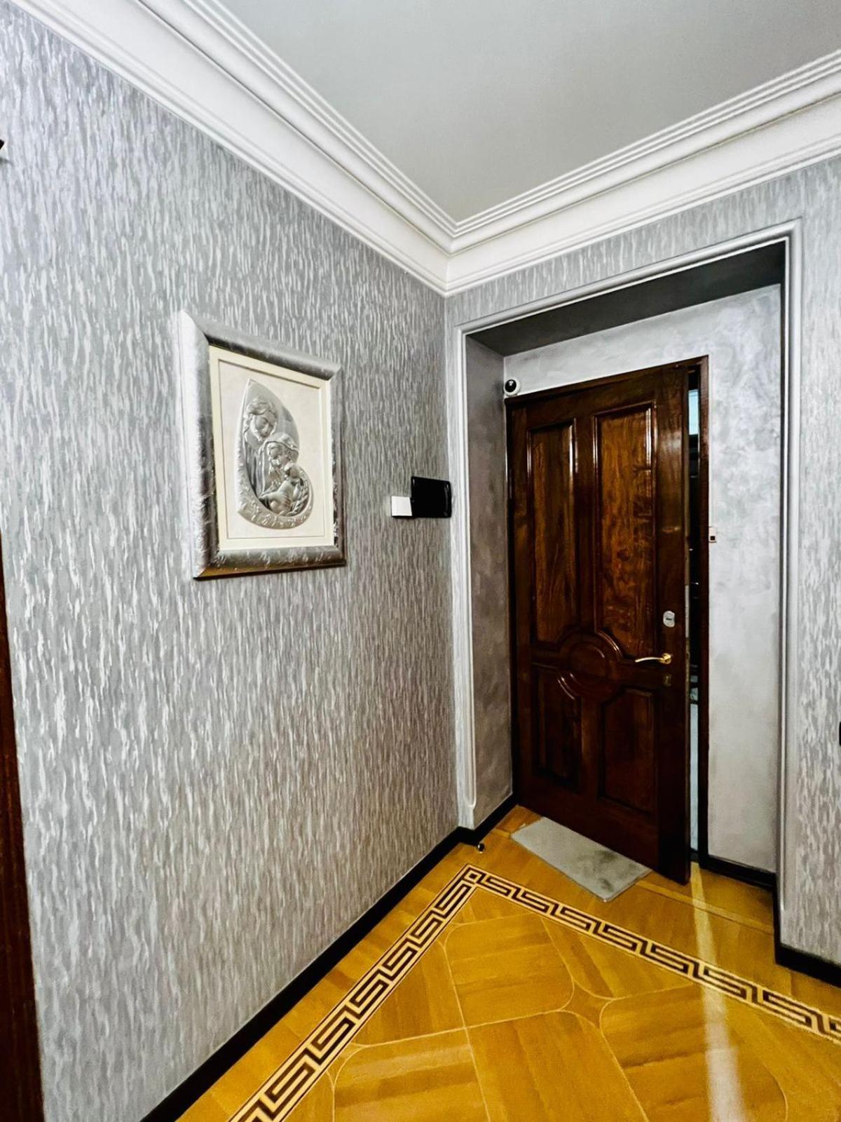 Superb Central Location! Spacious and Comfortable 1 Bedroom + Jacuzzi, Next To Northern Avenue