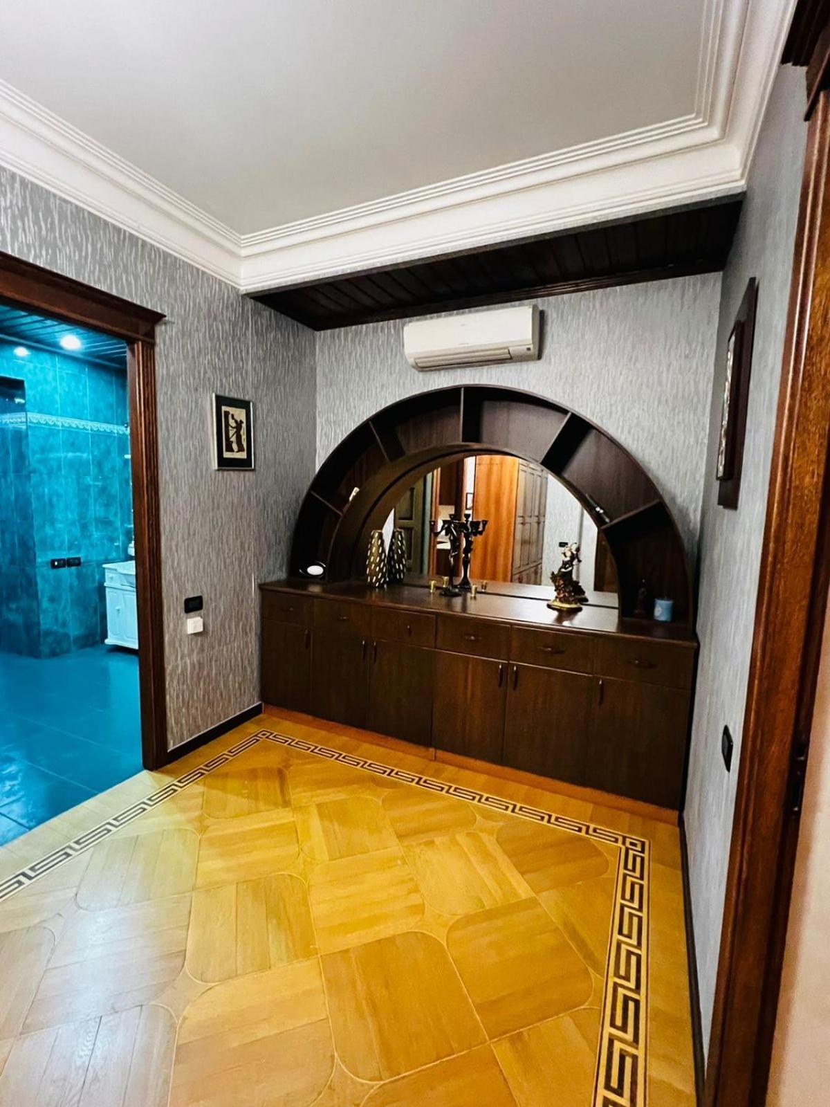 Superb Central Location! Spacious and Comfortable 1 Bedroom + Jacuzzi, Next To Northern Avenue