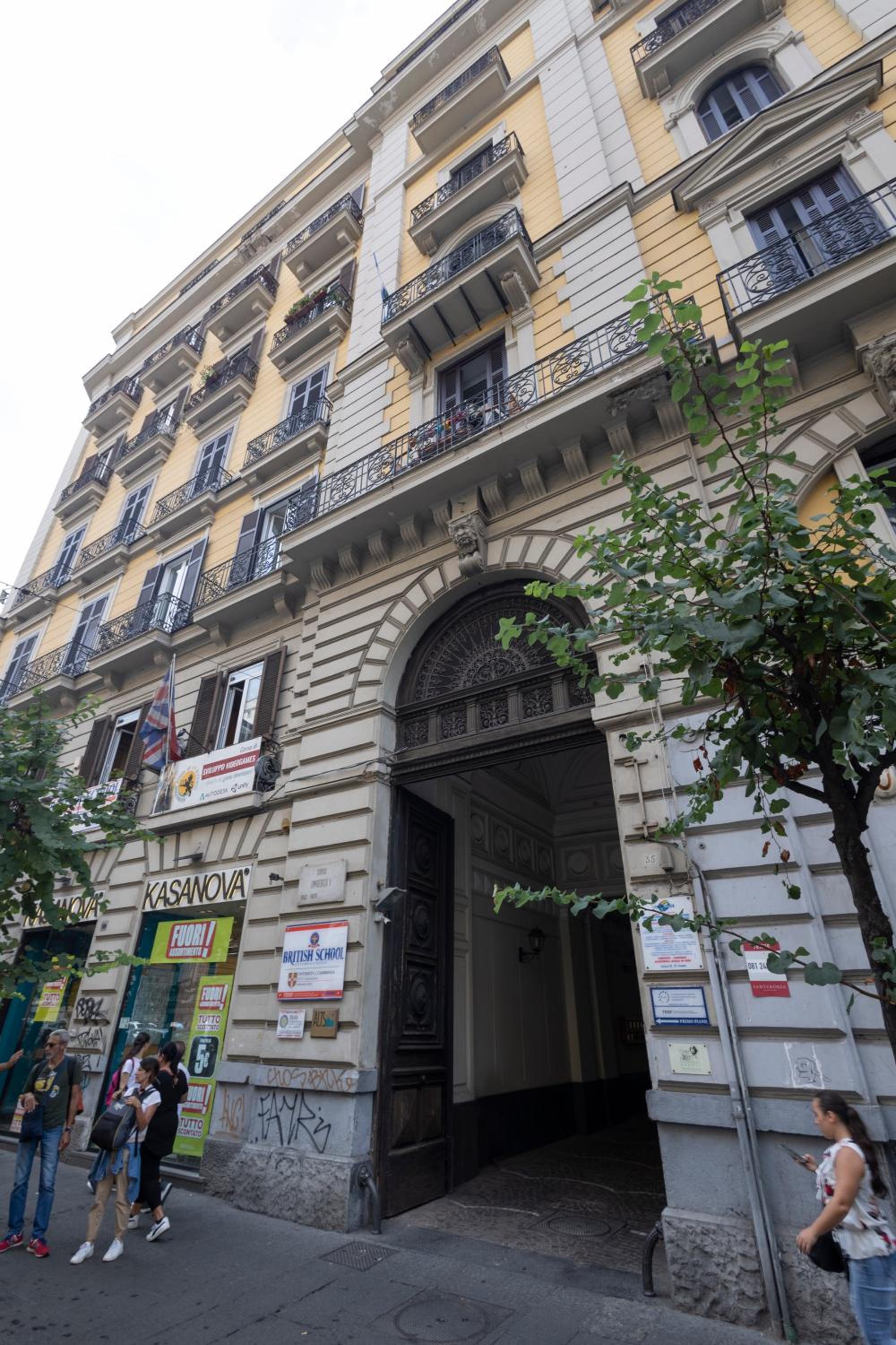 luxury and exclusive Bovio square house
