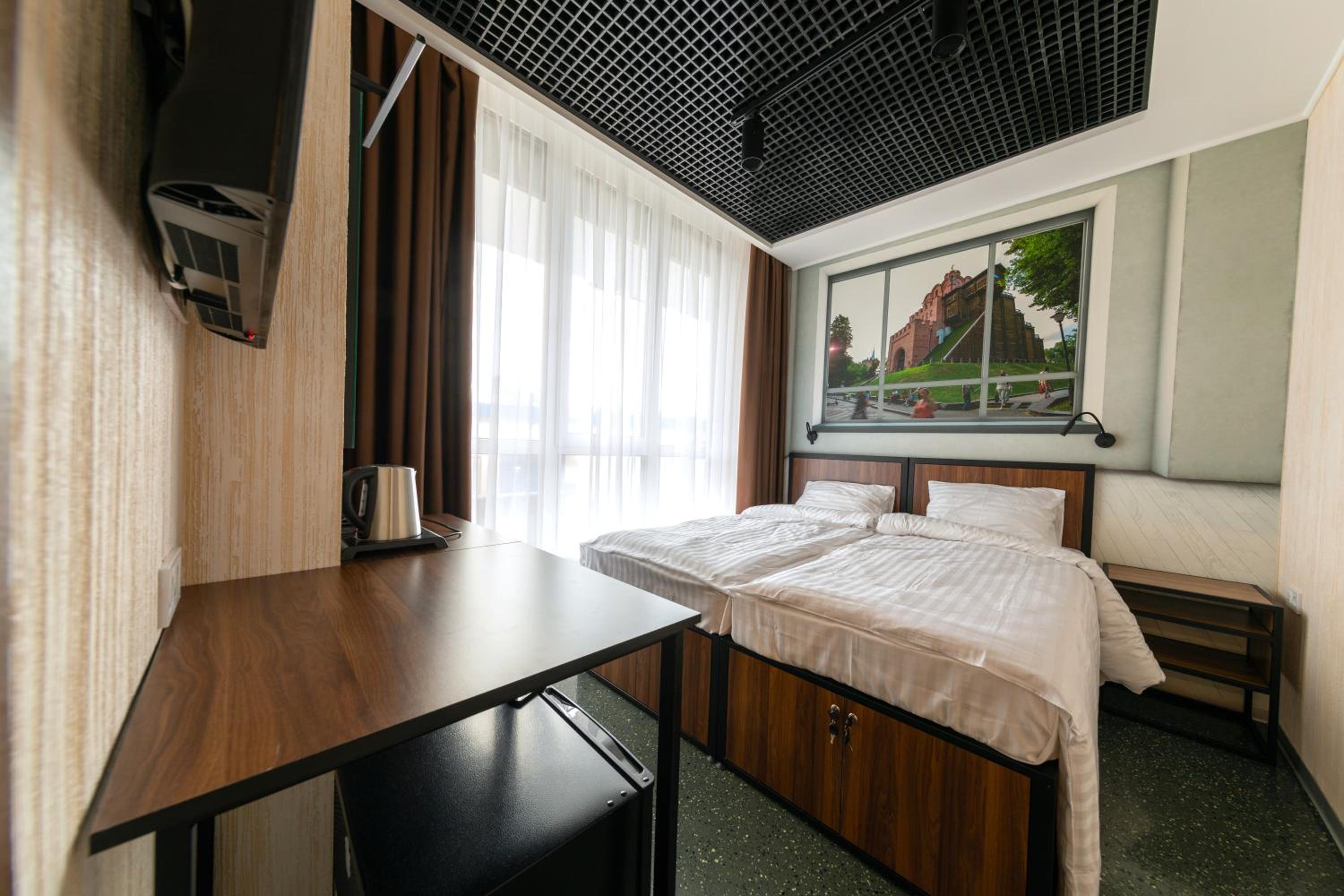 MISTO capsule hotel