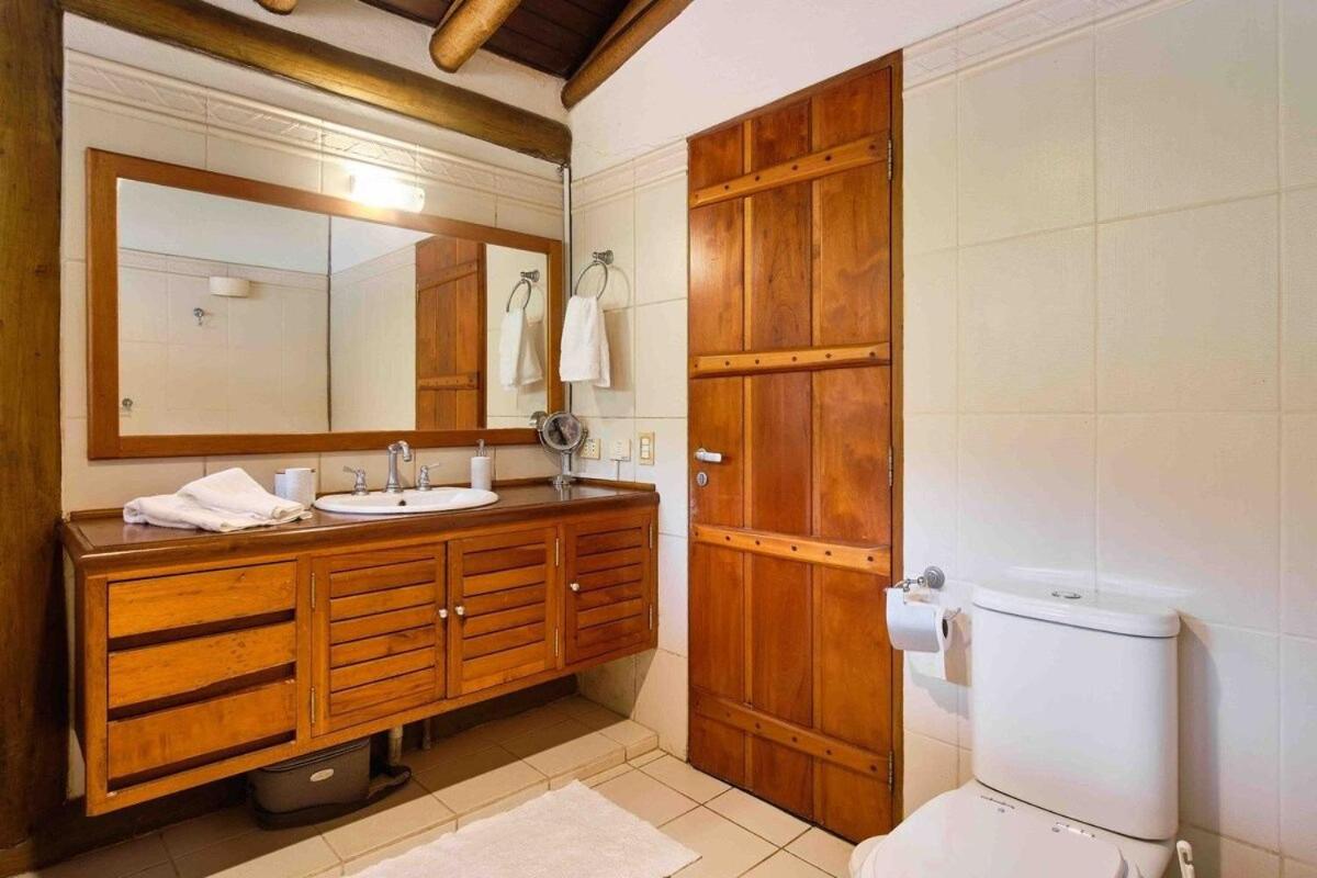 Praia de itamambuca - Condominio - Bali House