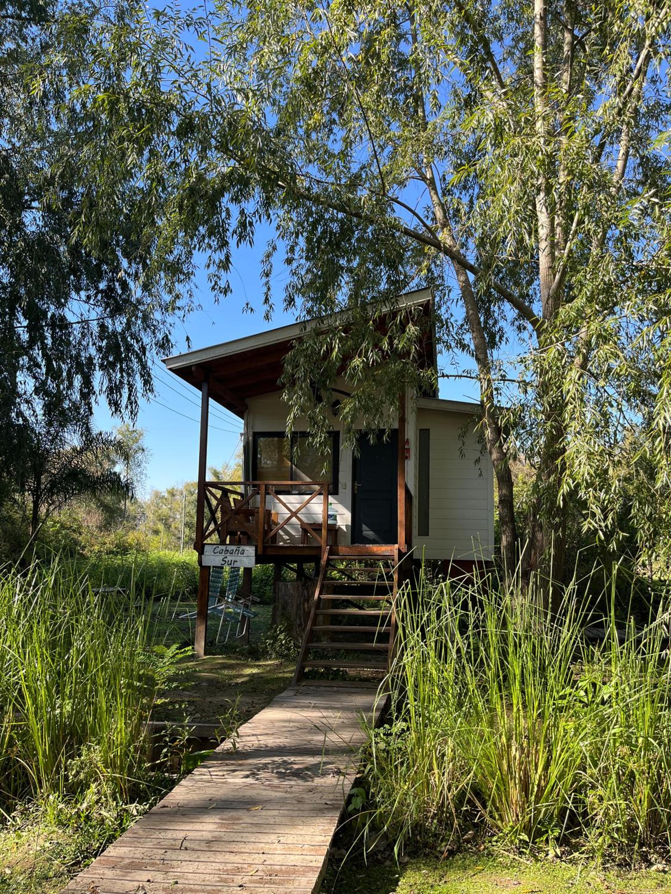 Viva la Pepa. Cabañas al Río