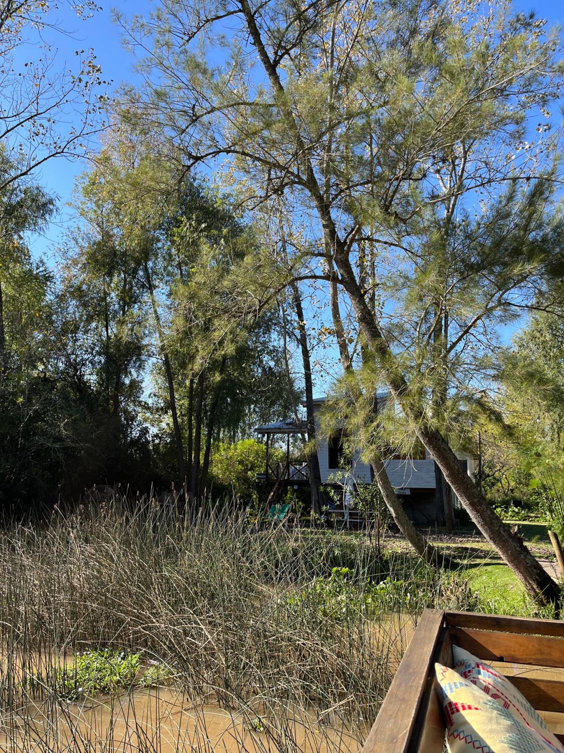 Viva la Pepa. Cabañas al Río