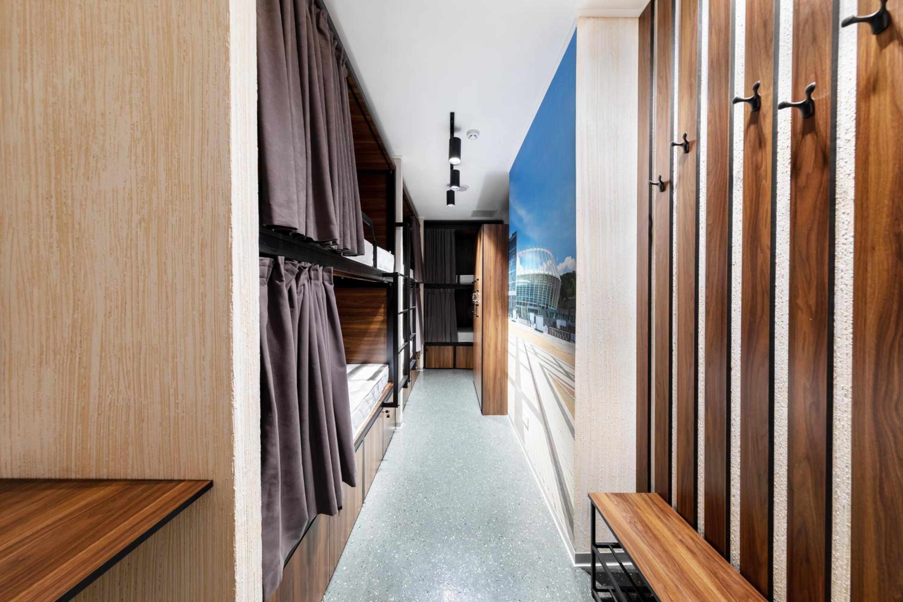 MISTO capsule hotel