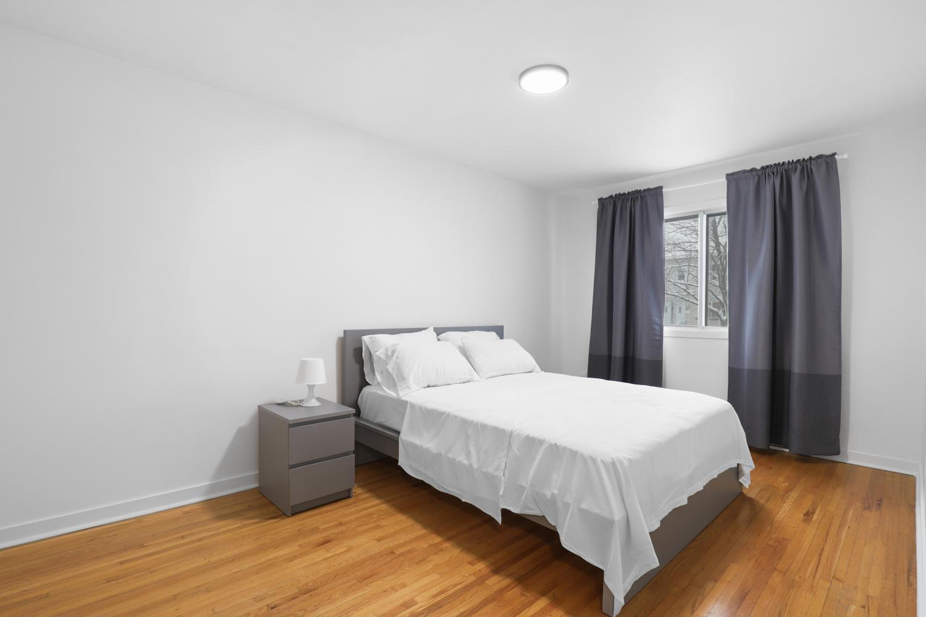 Free Parking Gorgeous 3Bedrooms